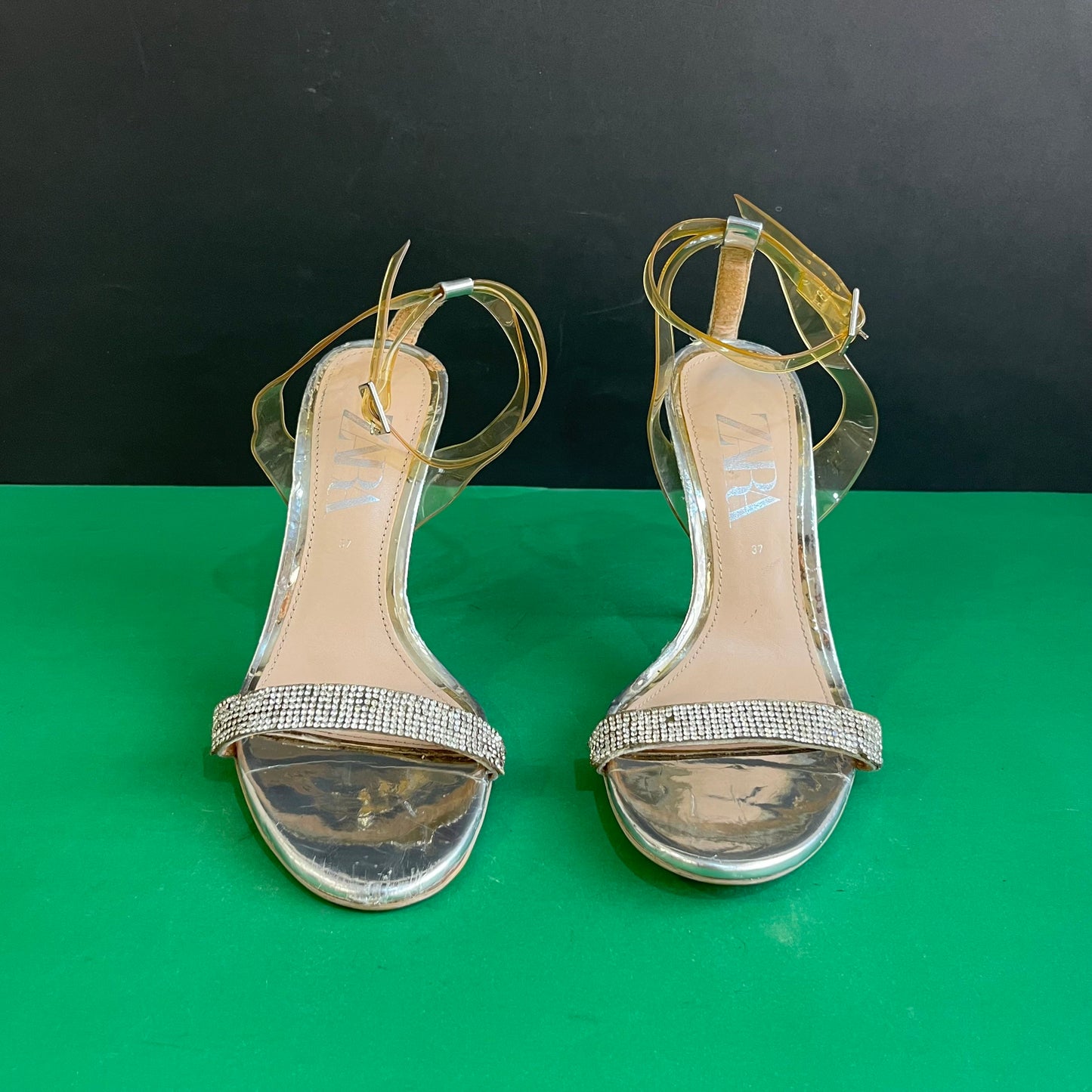 ZARA | Eur 37