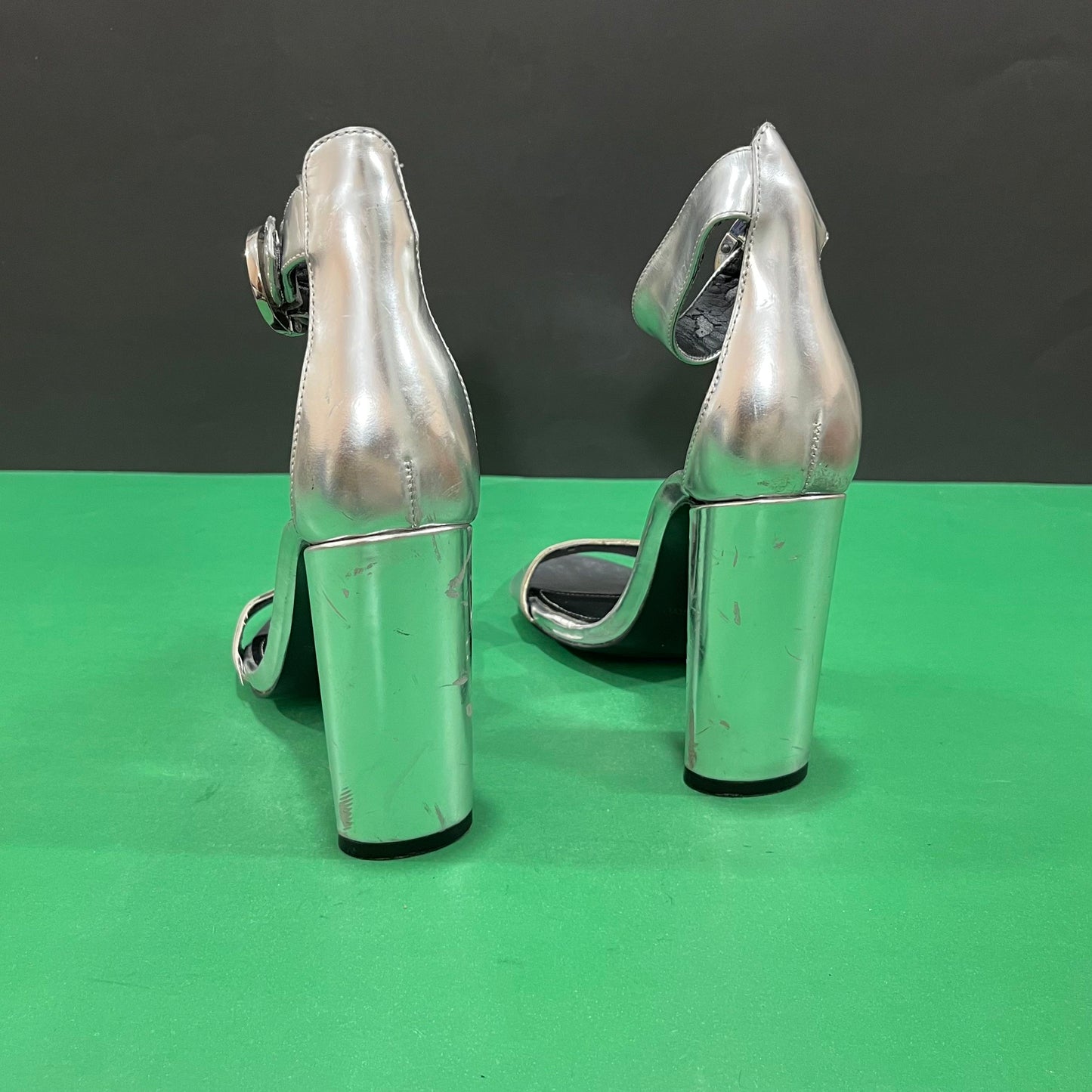 Kendall + Kylie | Eur 36