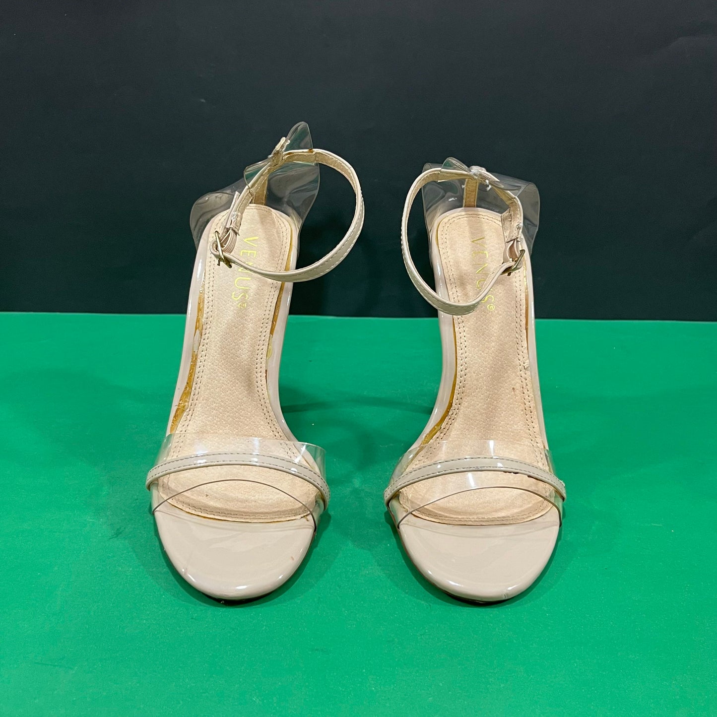VENUS | Eur 38