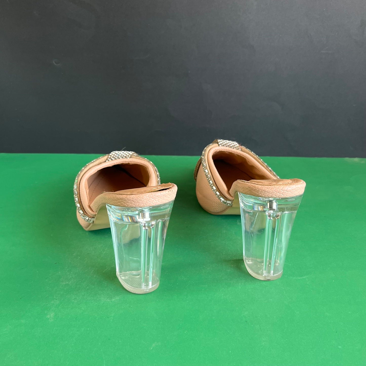 European Brand | Eur 39