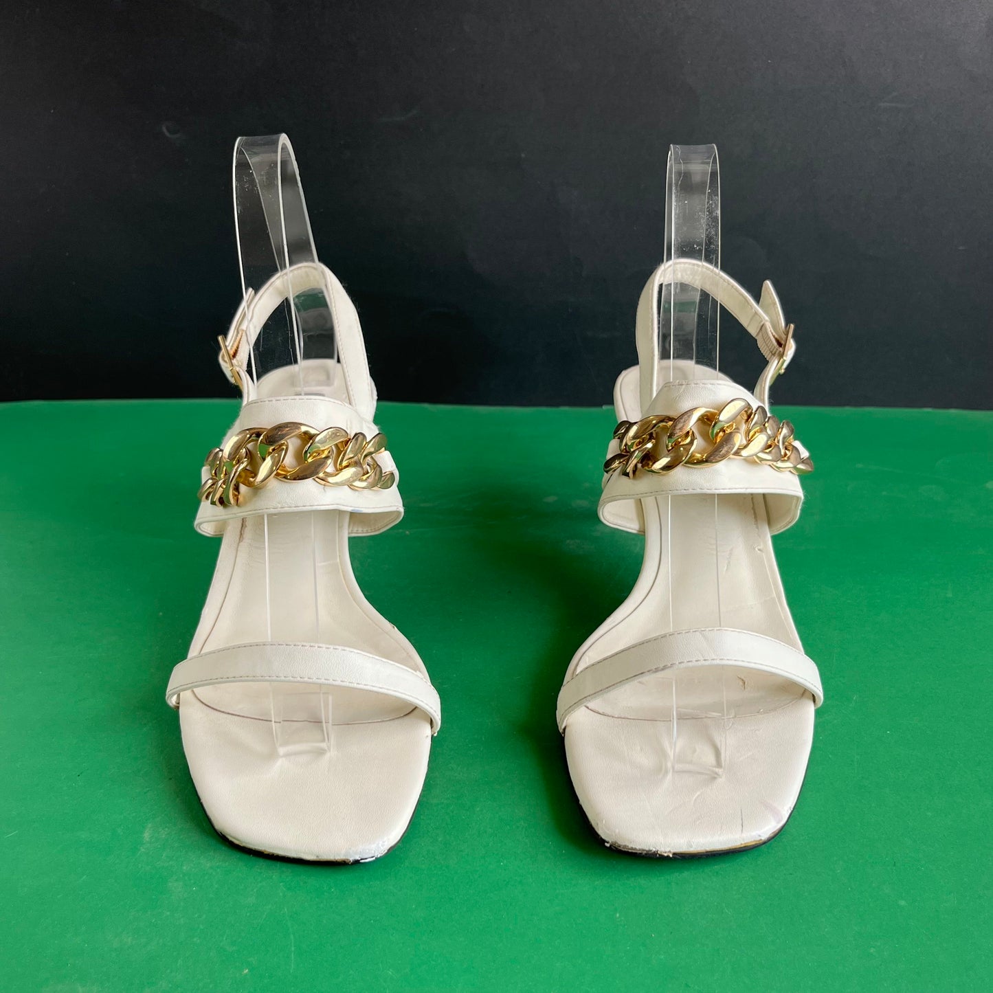 CHARLES & KEITH | Eur 38