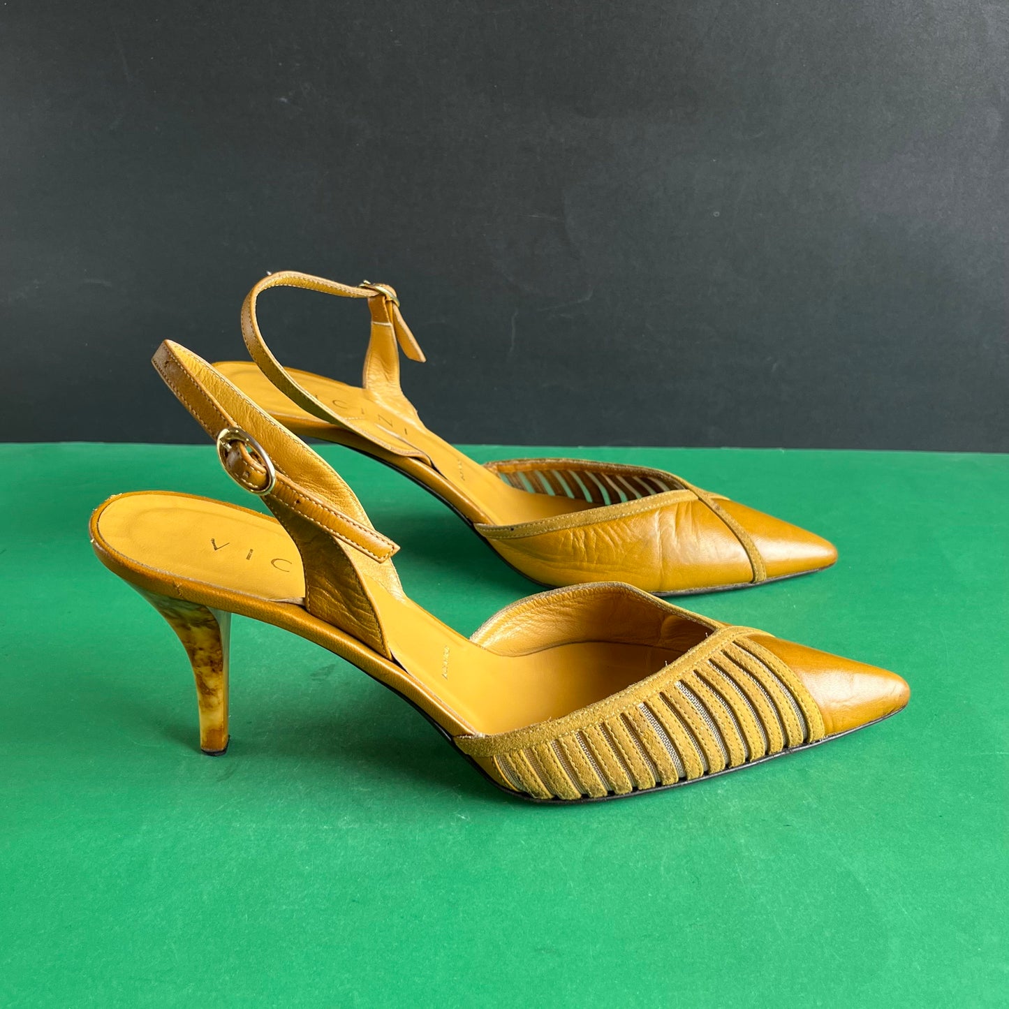 VICINI | Eur 39 | Made In Italy