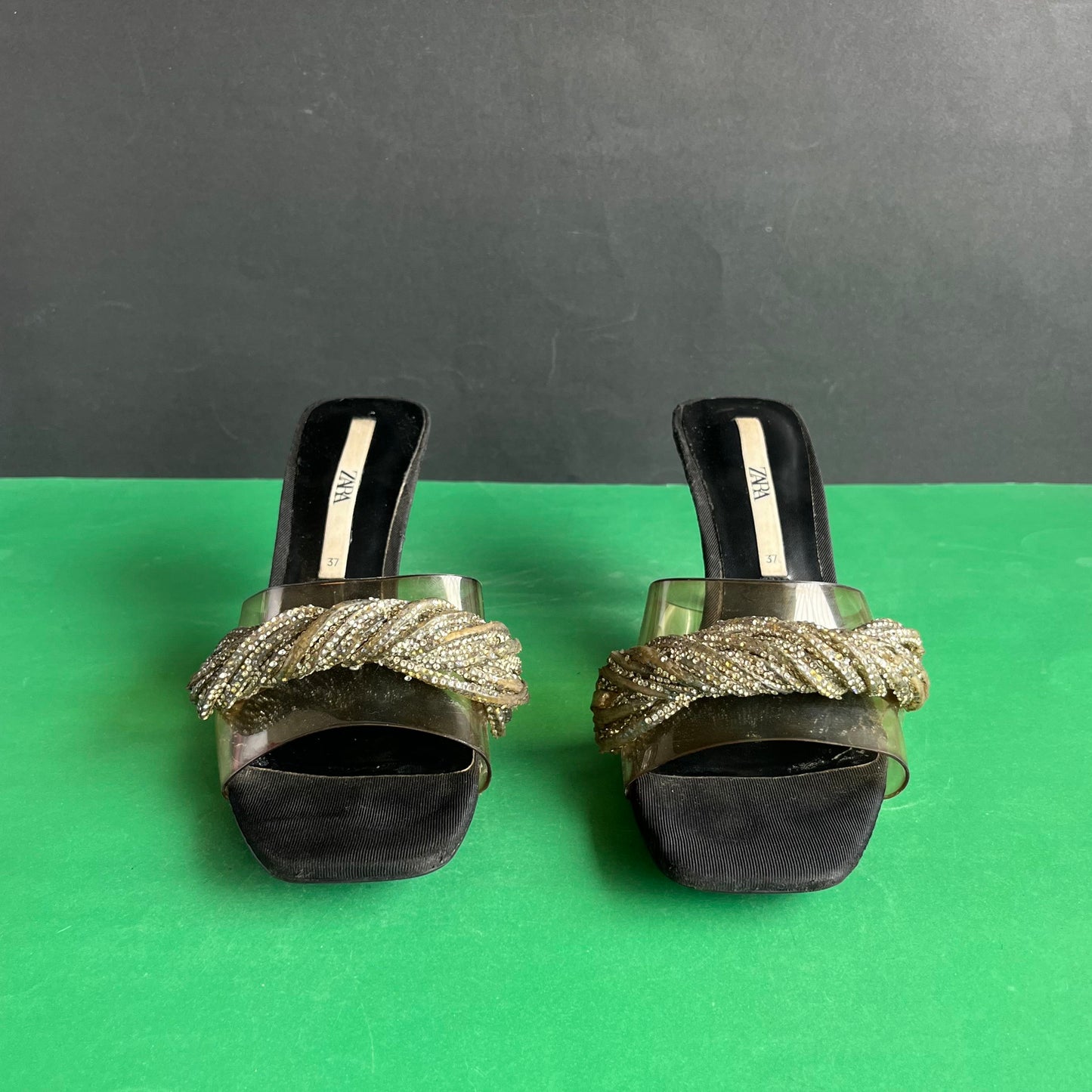 ZARA | Eur 37