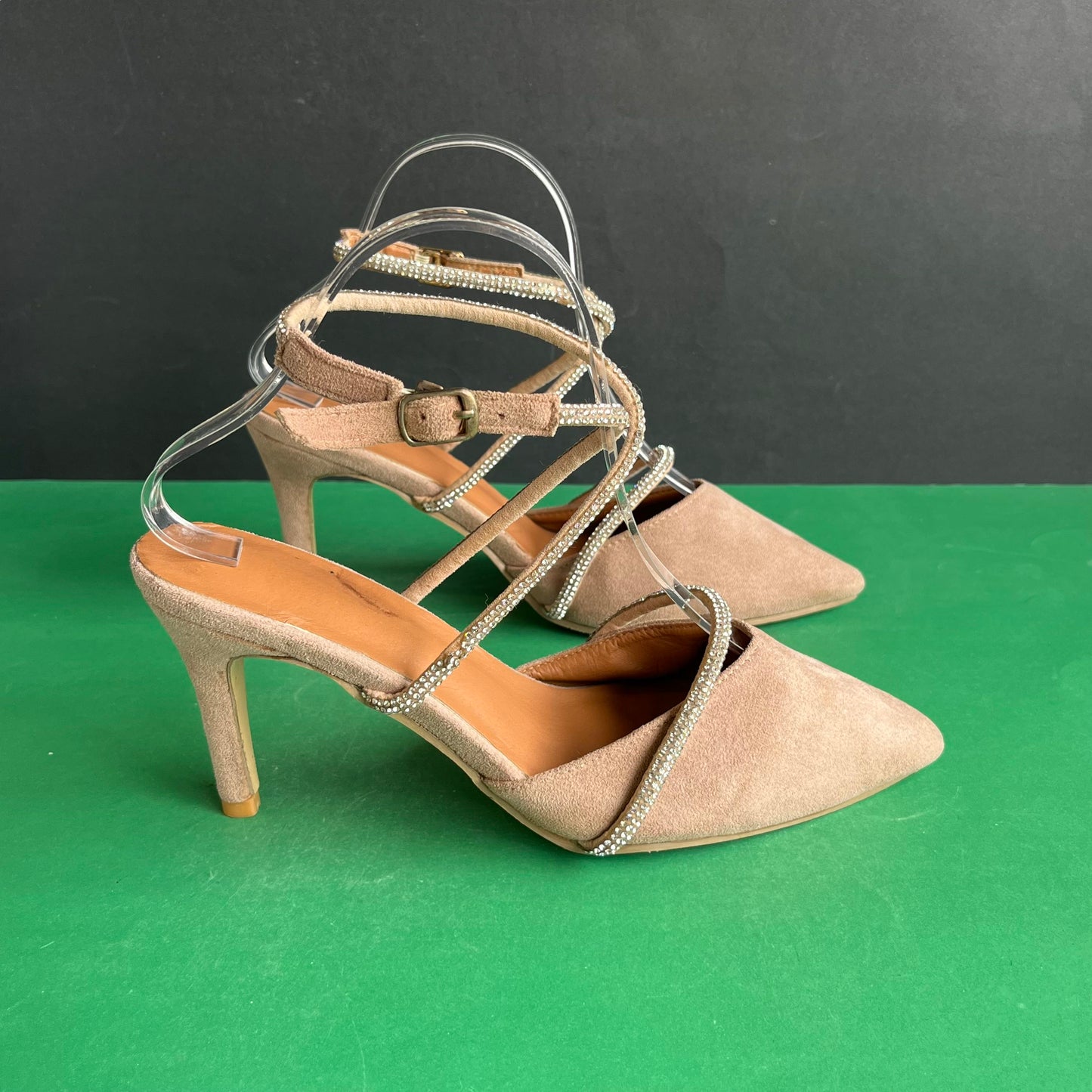 European Brand | Eur 37