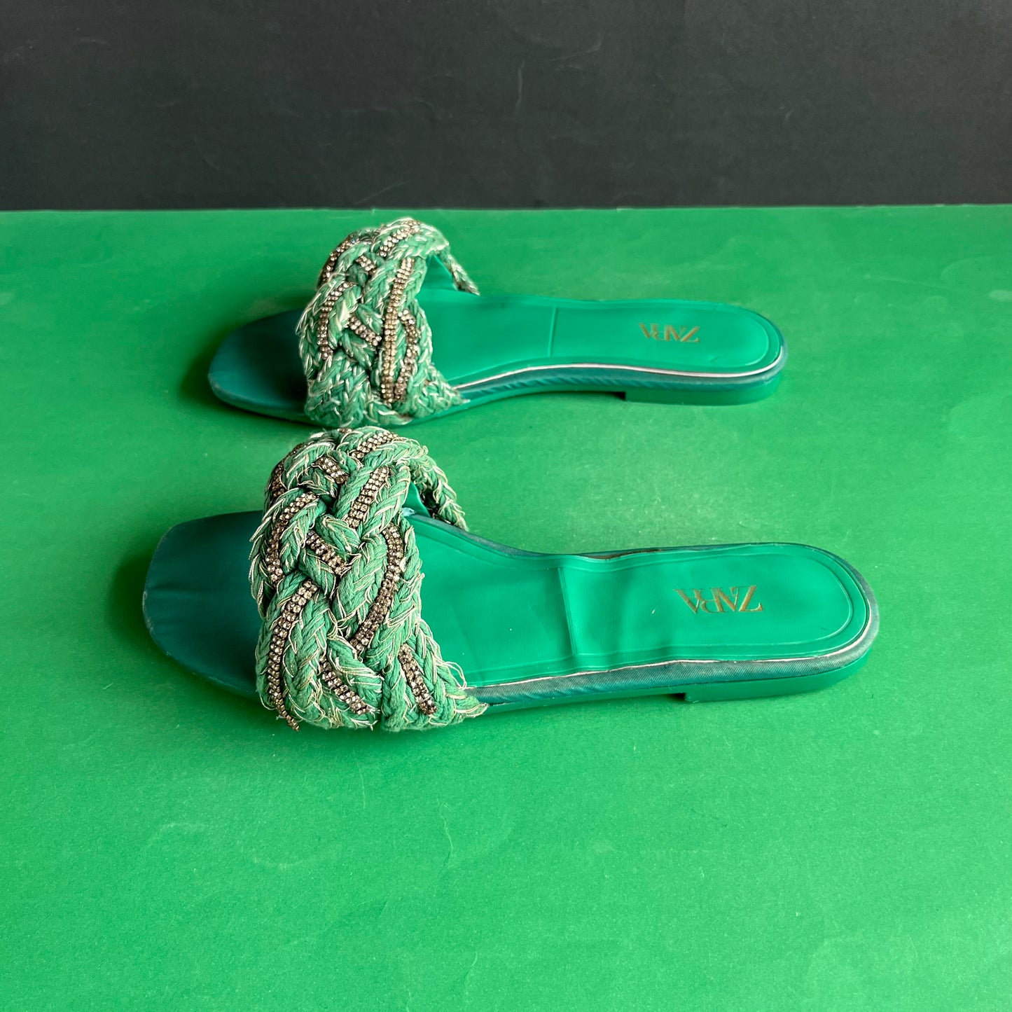 ZARA | Eur 37