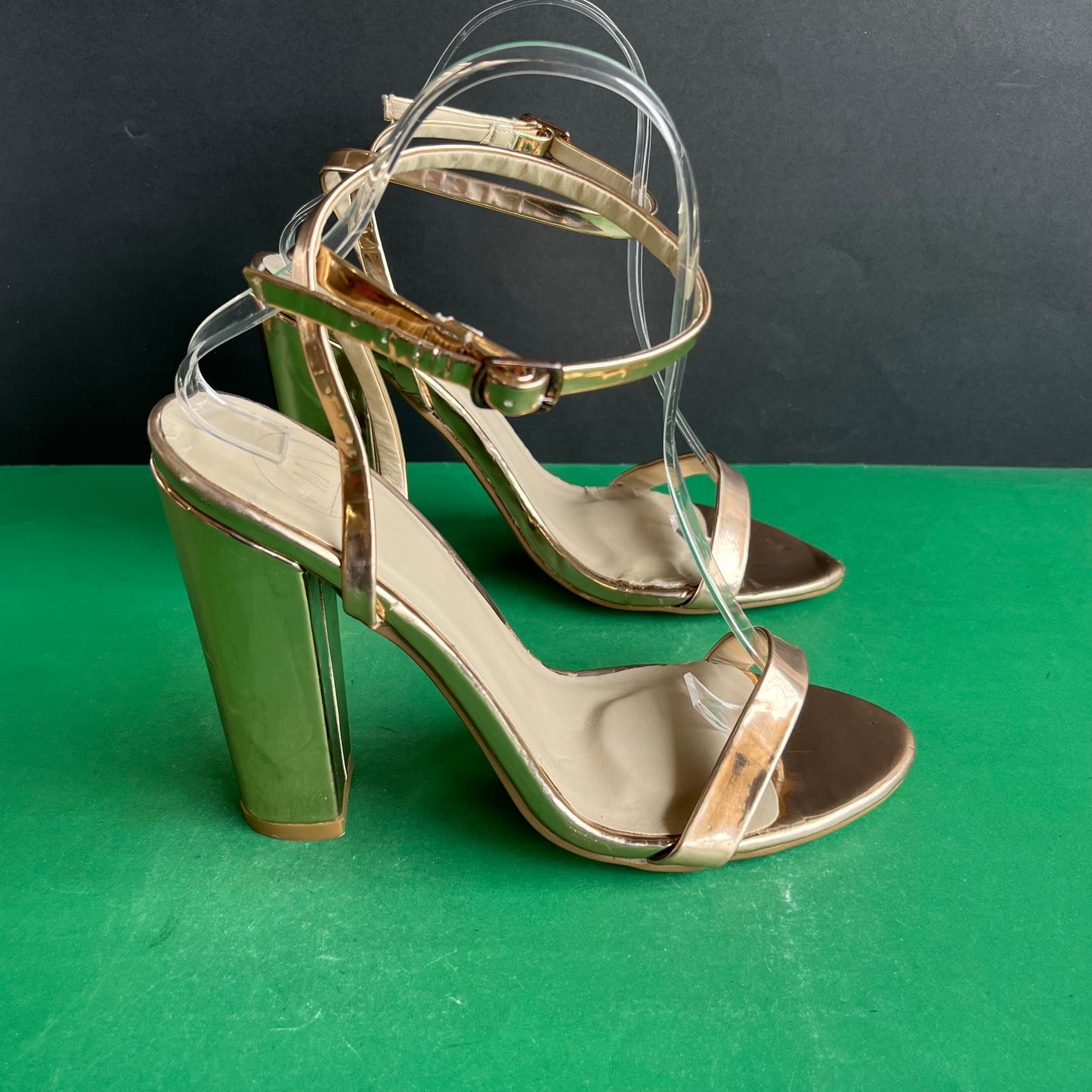 European Brand | Eur 39