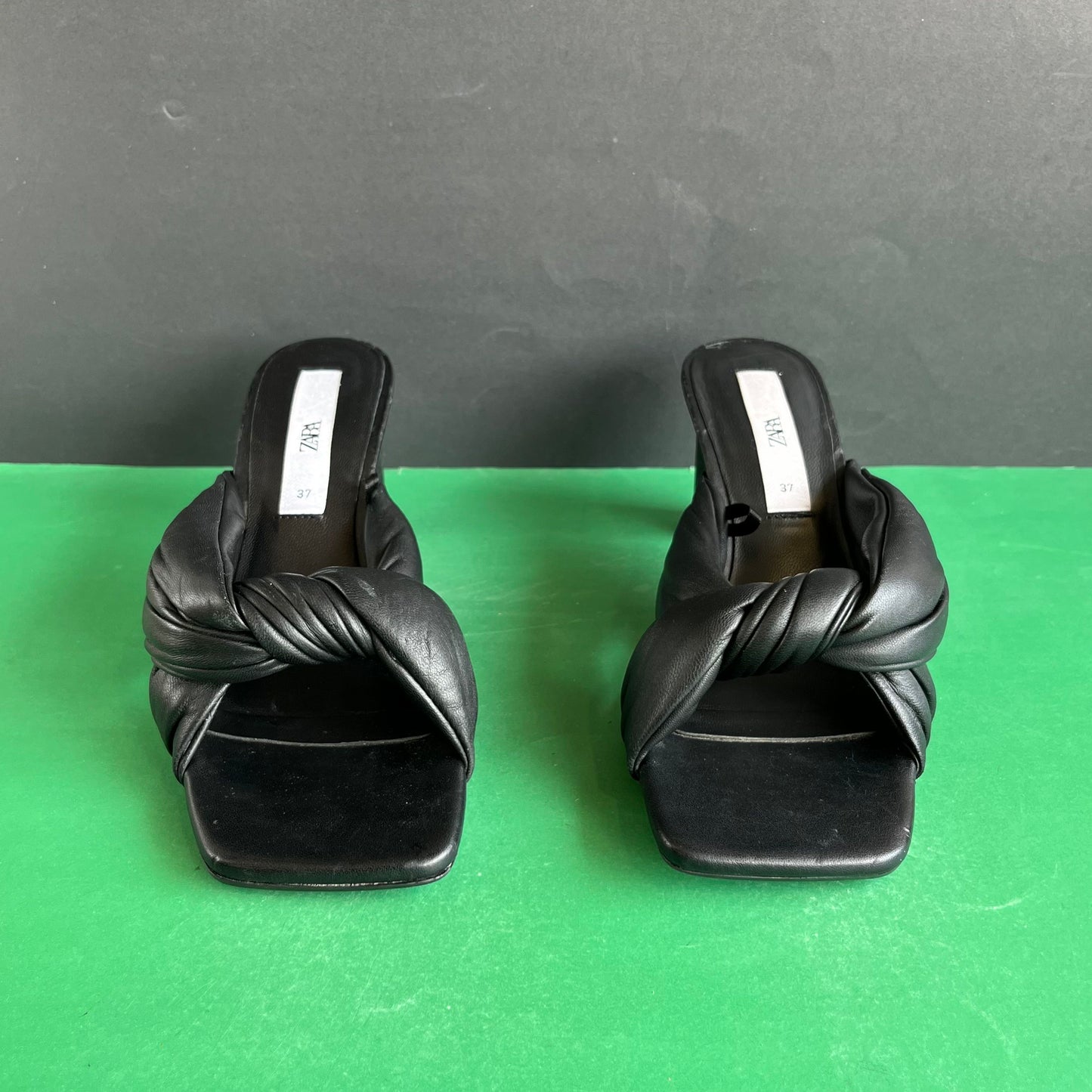 ZARA | Eur 37
