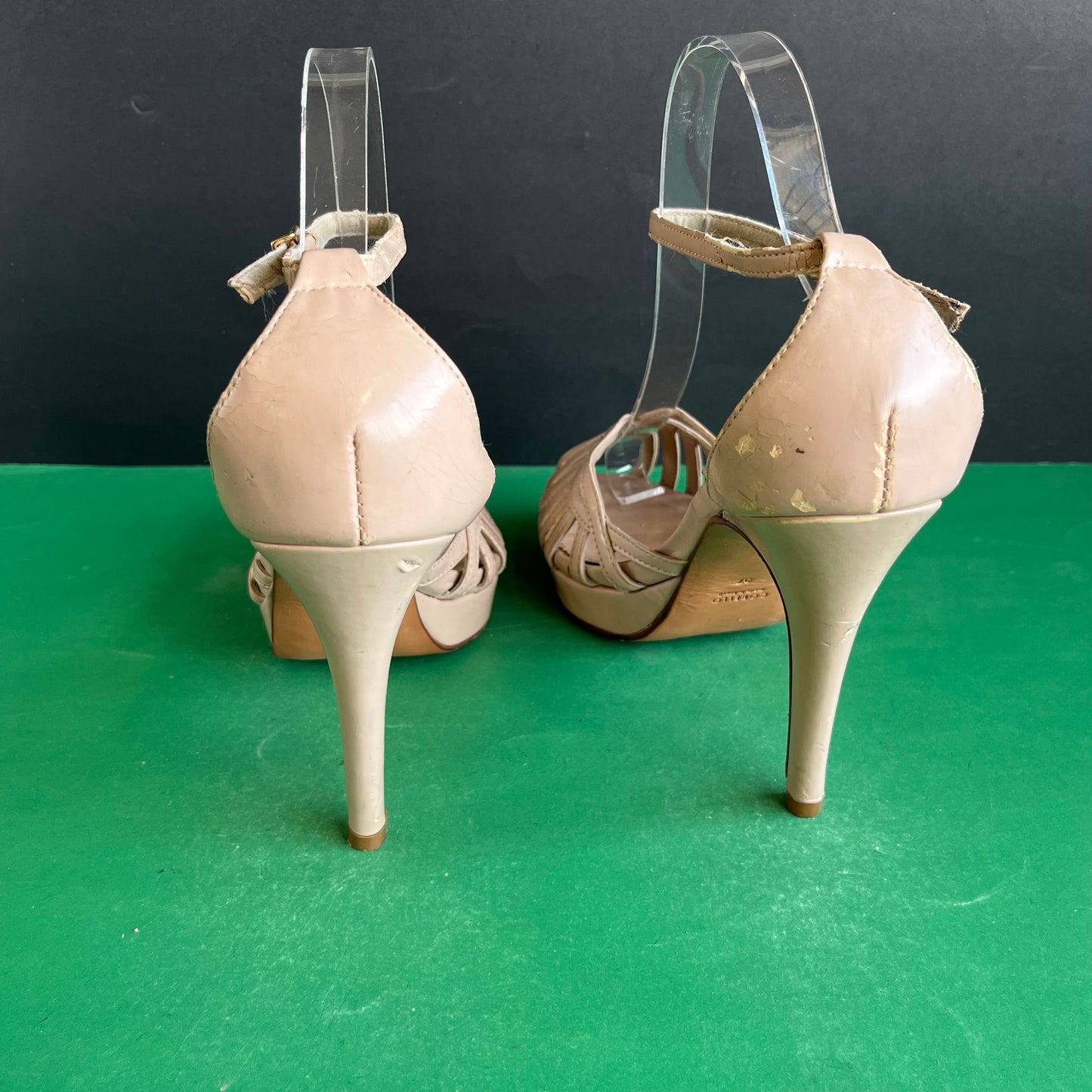 CORELLO | Eur 37