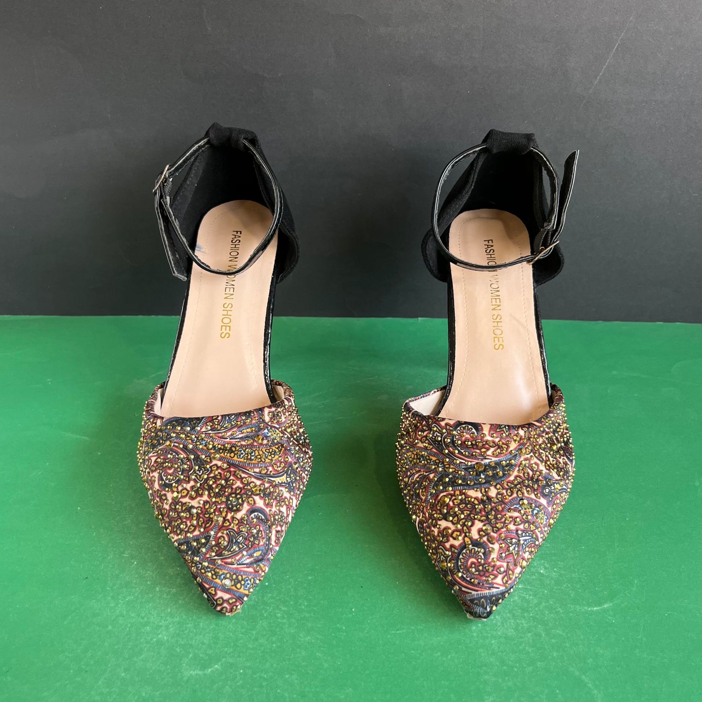 European Brand | Eur 39