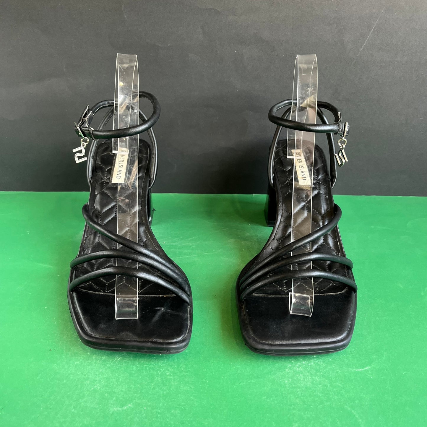 River Island | Eur 39