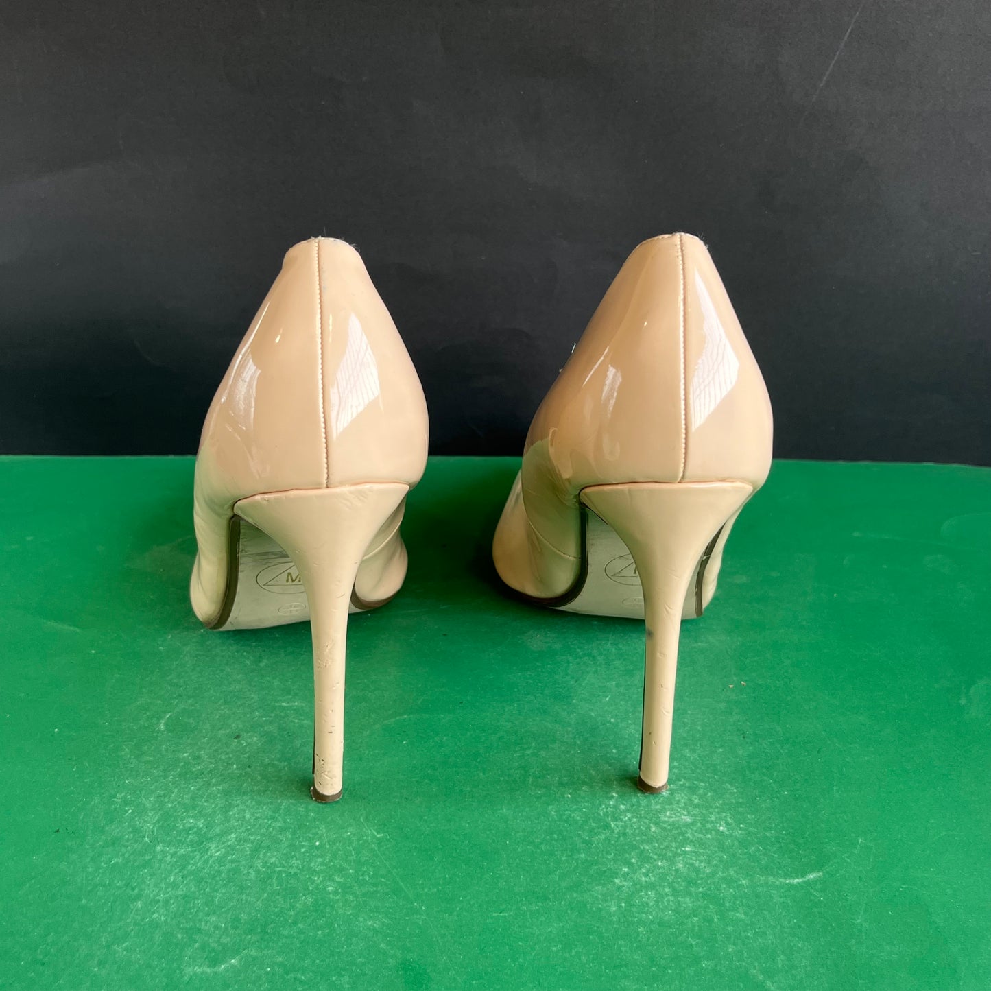 European Brand | Eur 39