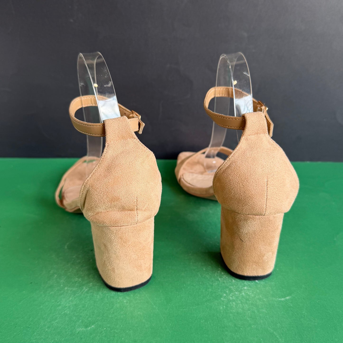 European Brand | Eur 40