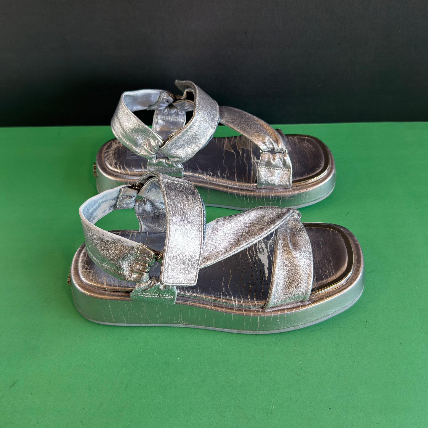 DKNY | Eur 37.5