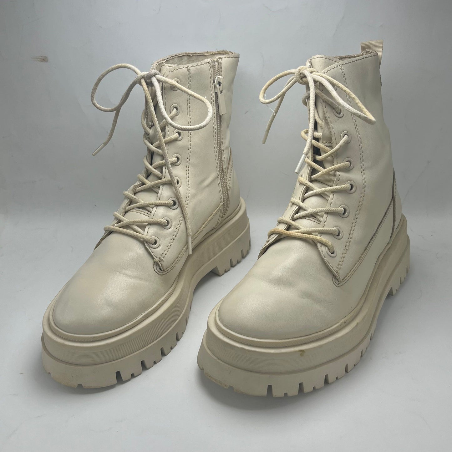 Stradivarius | Off White Boots | 100% Genuine Leather