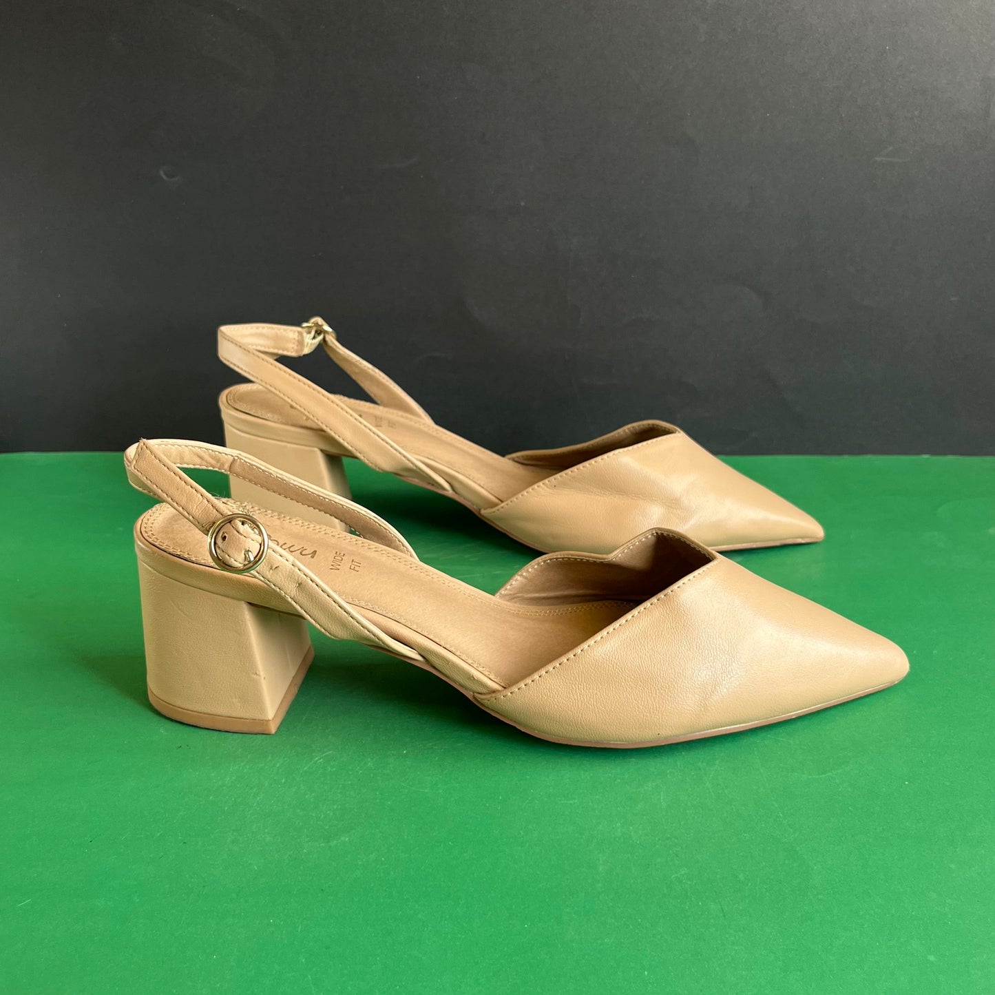 Spurr | Eur 40