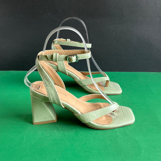 14TH & UNION | Eur 36