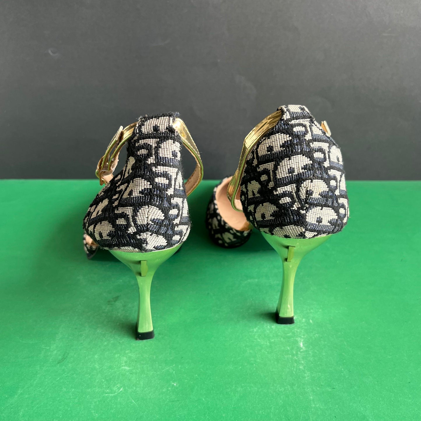 European Brand | Eur 40