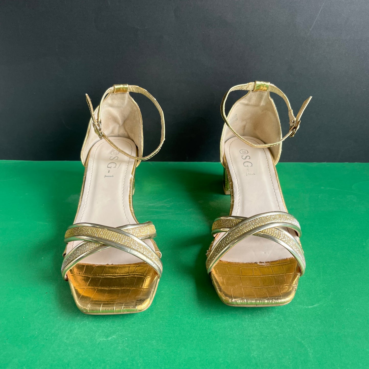 European Brand | Eur 39