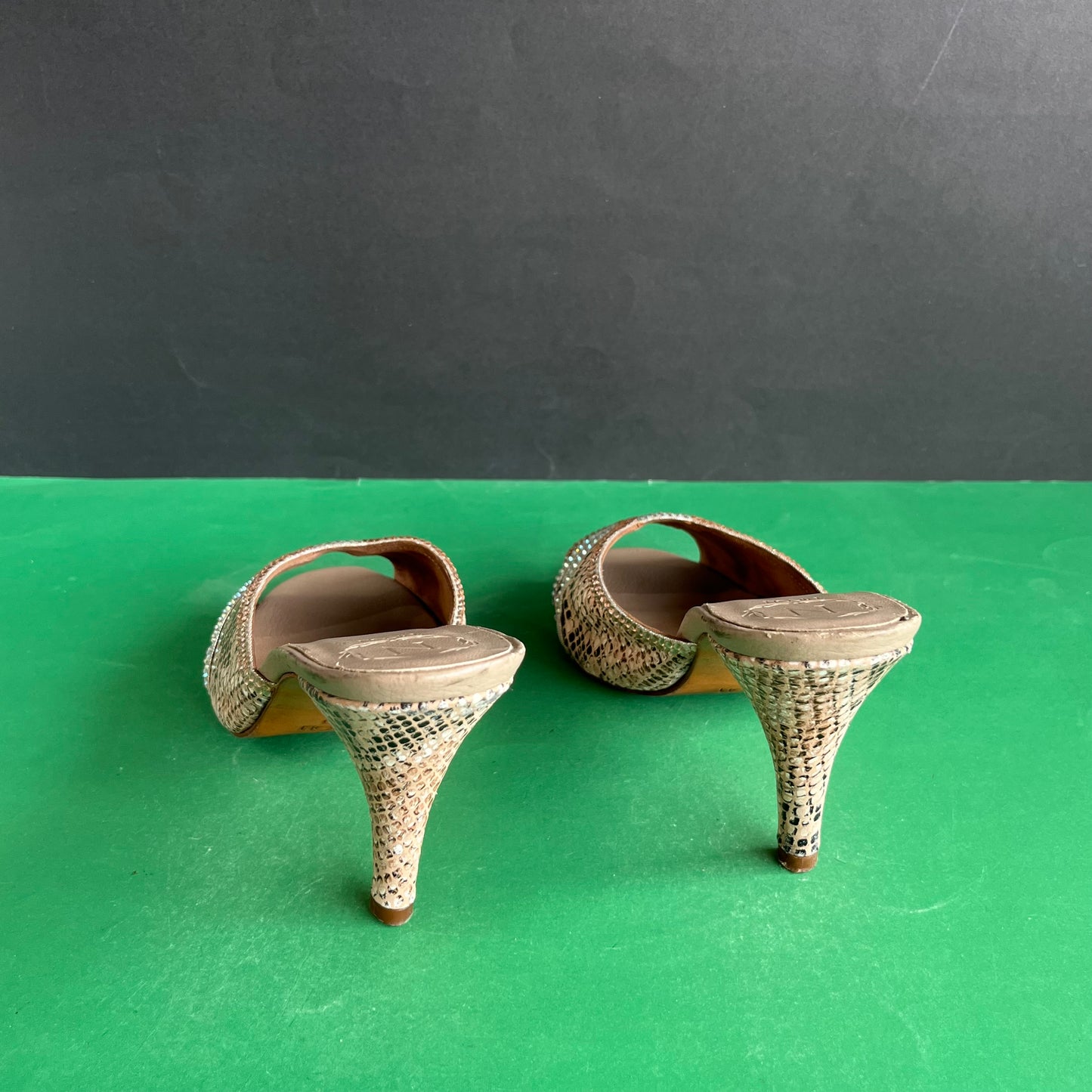NICOLI | Eur 37