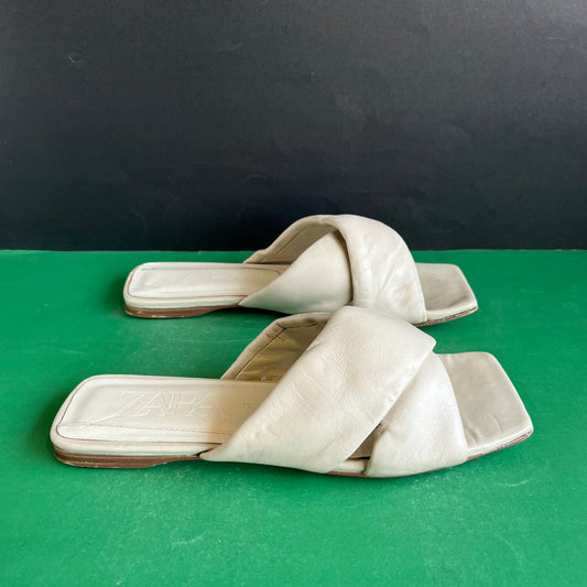 ZARA | Eur 37