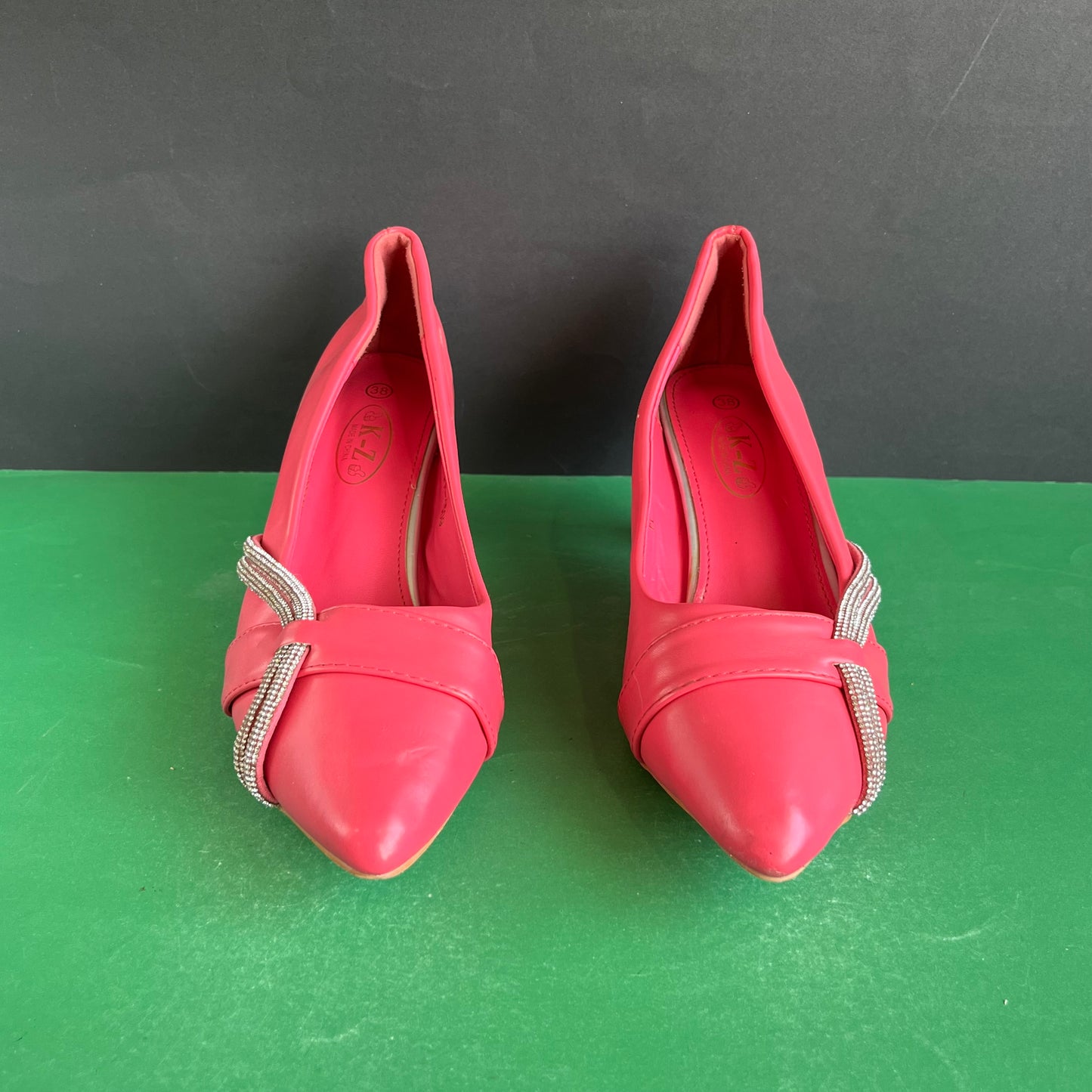 European Brand | Eur 38