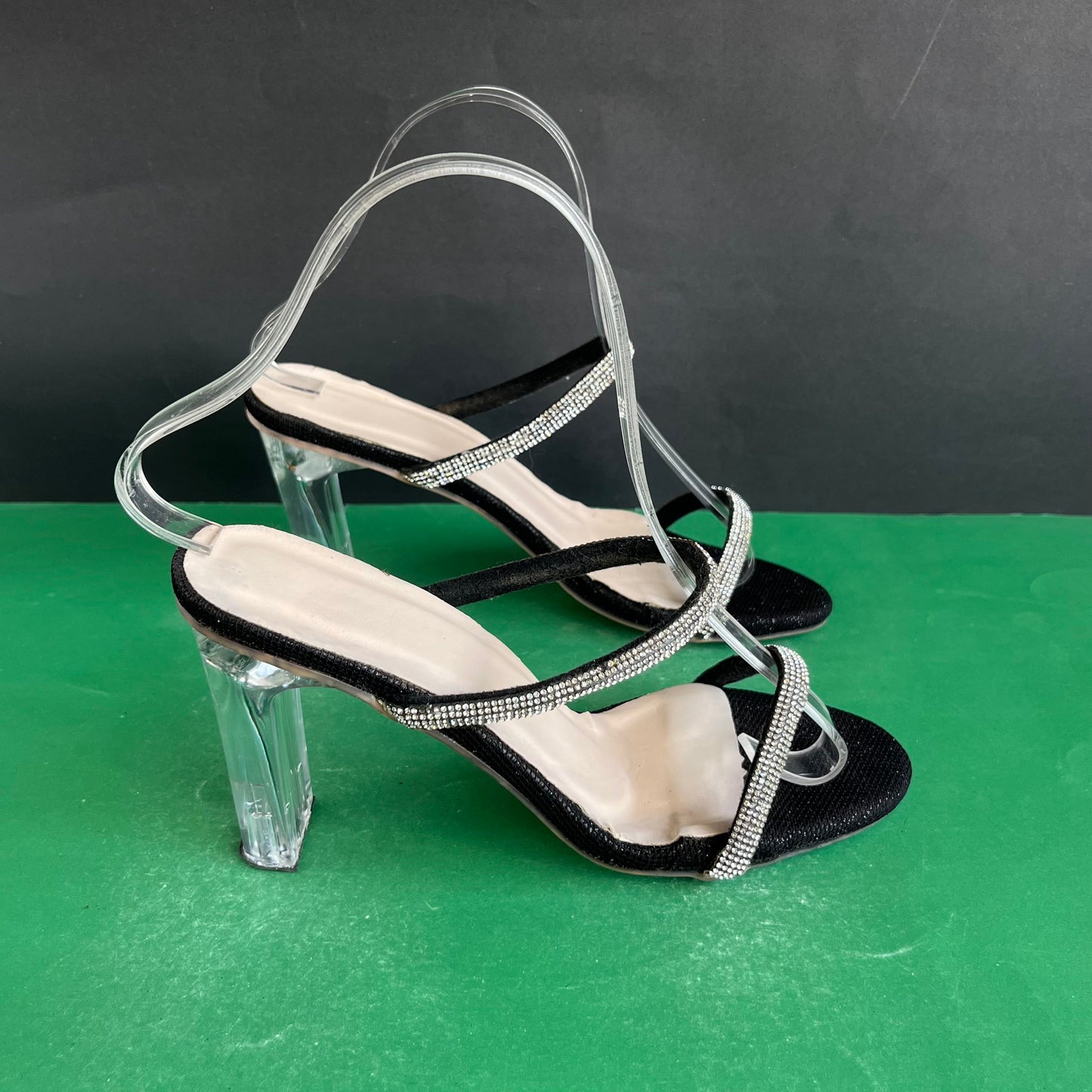 European Brand | Eur 37