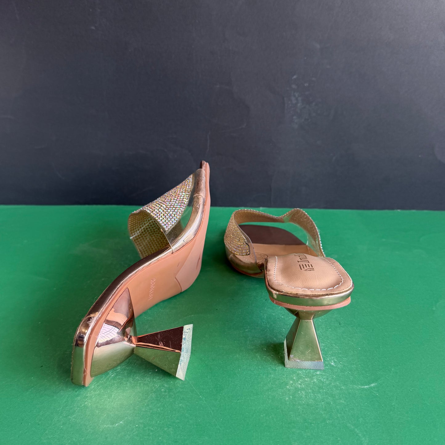 European Brand | Eur 37