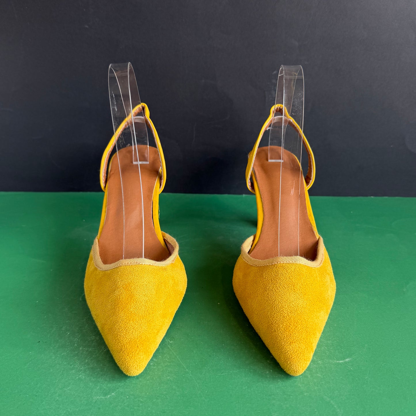 European Brand | Eur 37