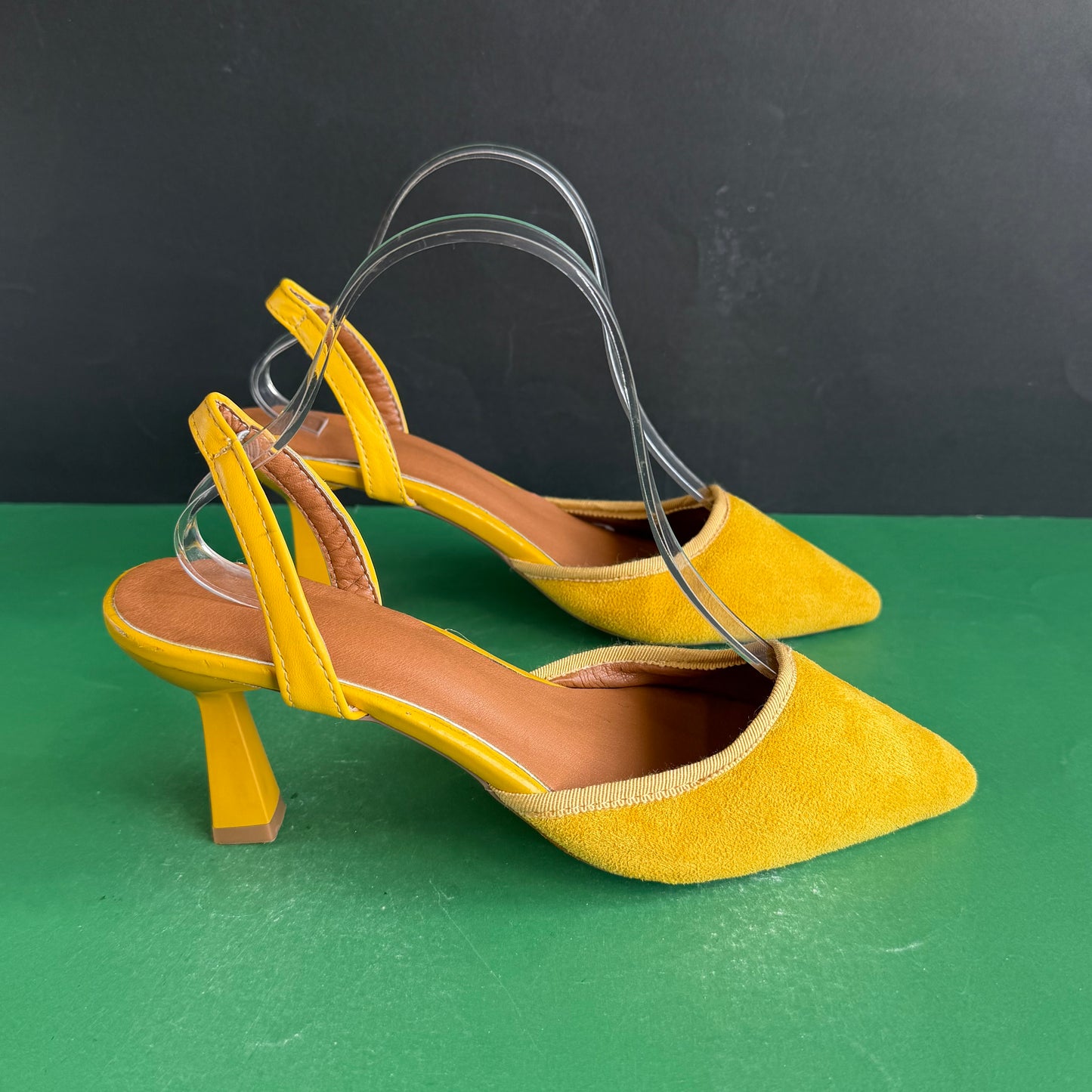 European Brand | Eur 37