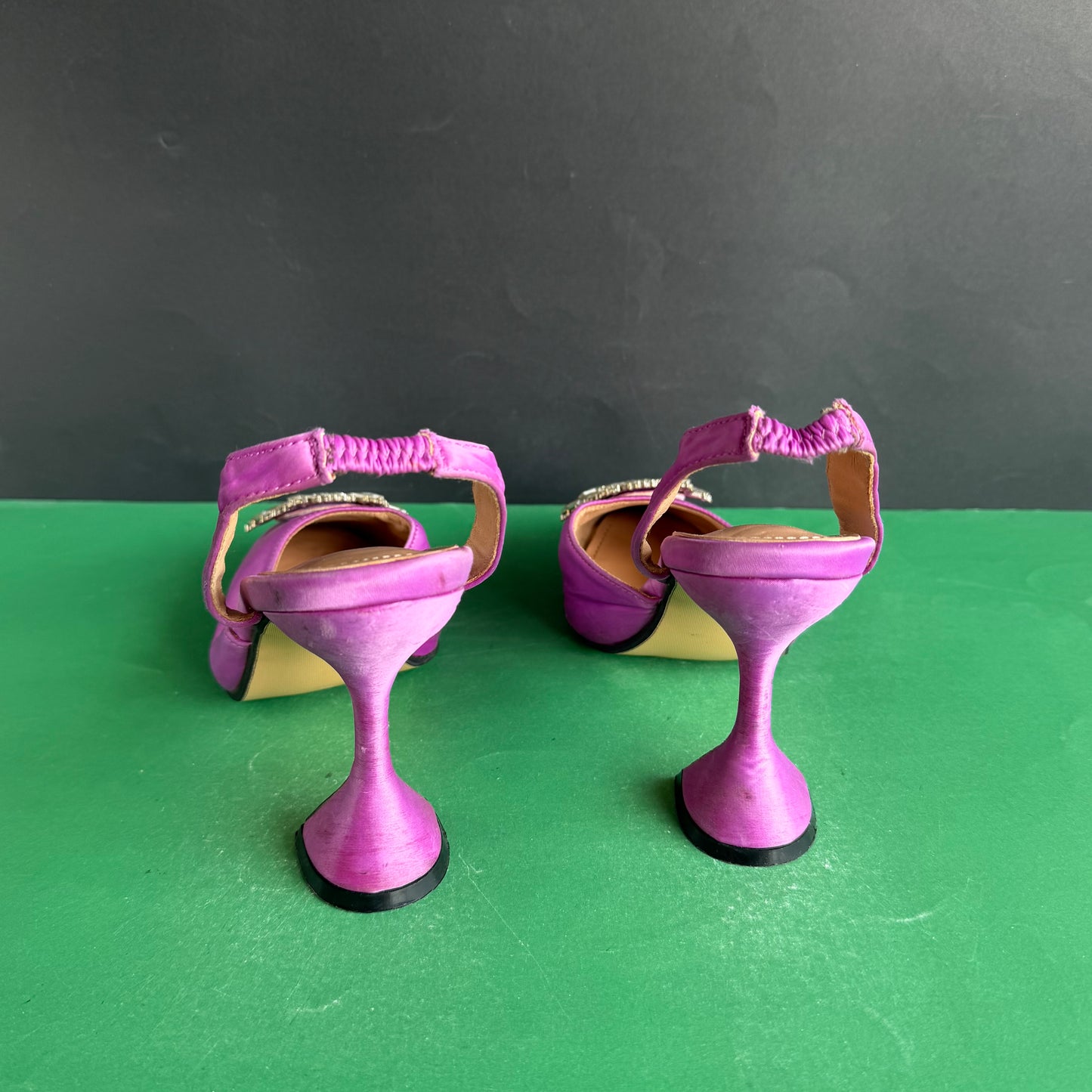 AMINA MUADDI | Eur 39