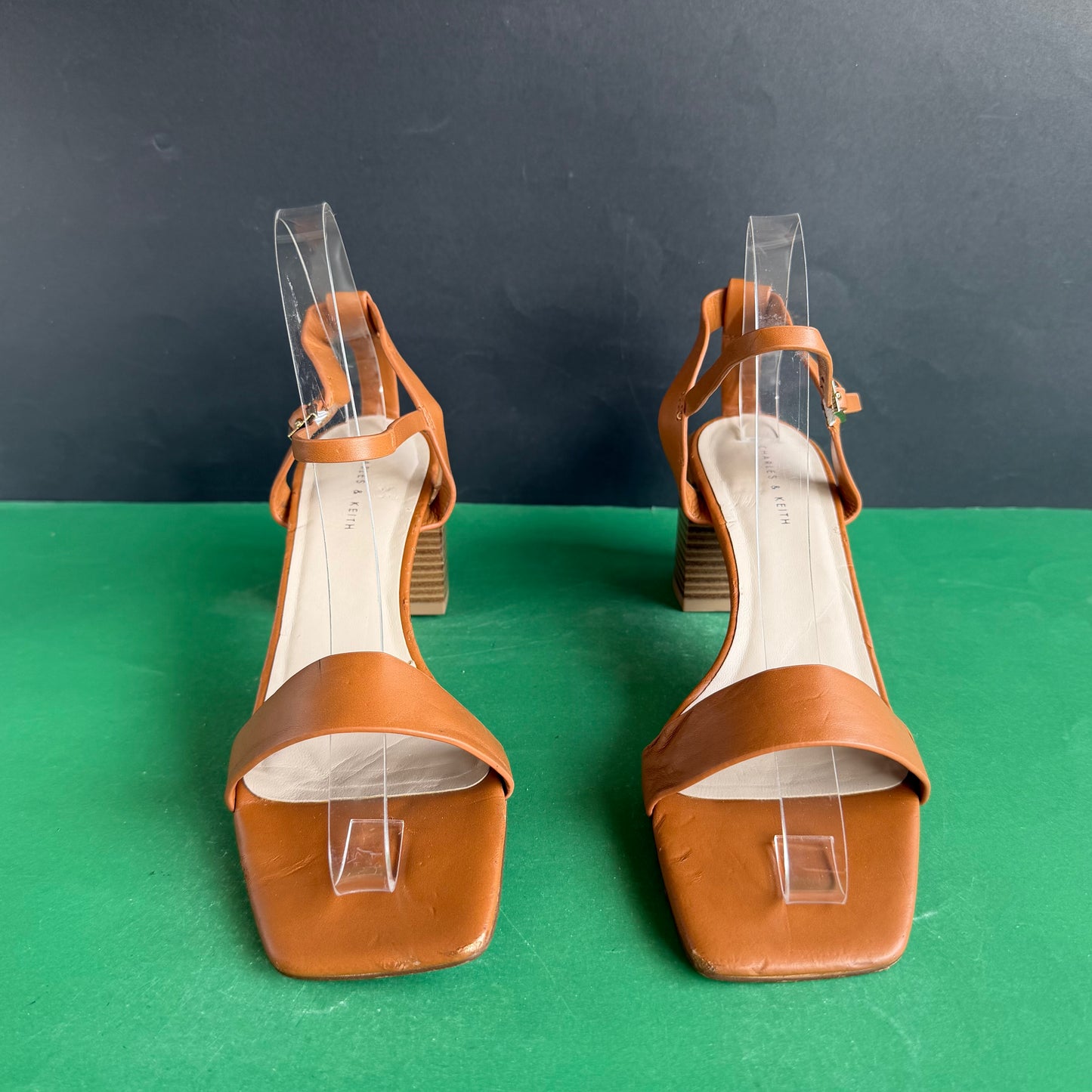 CHARLES & KEITH | Eur 38