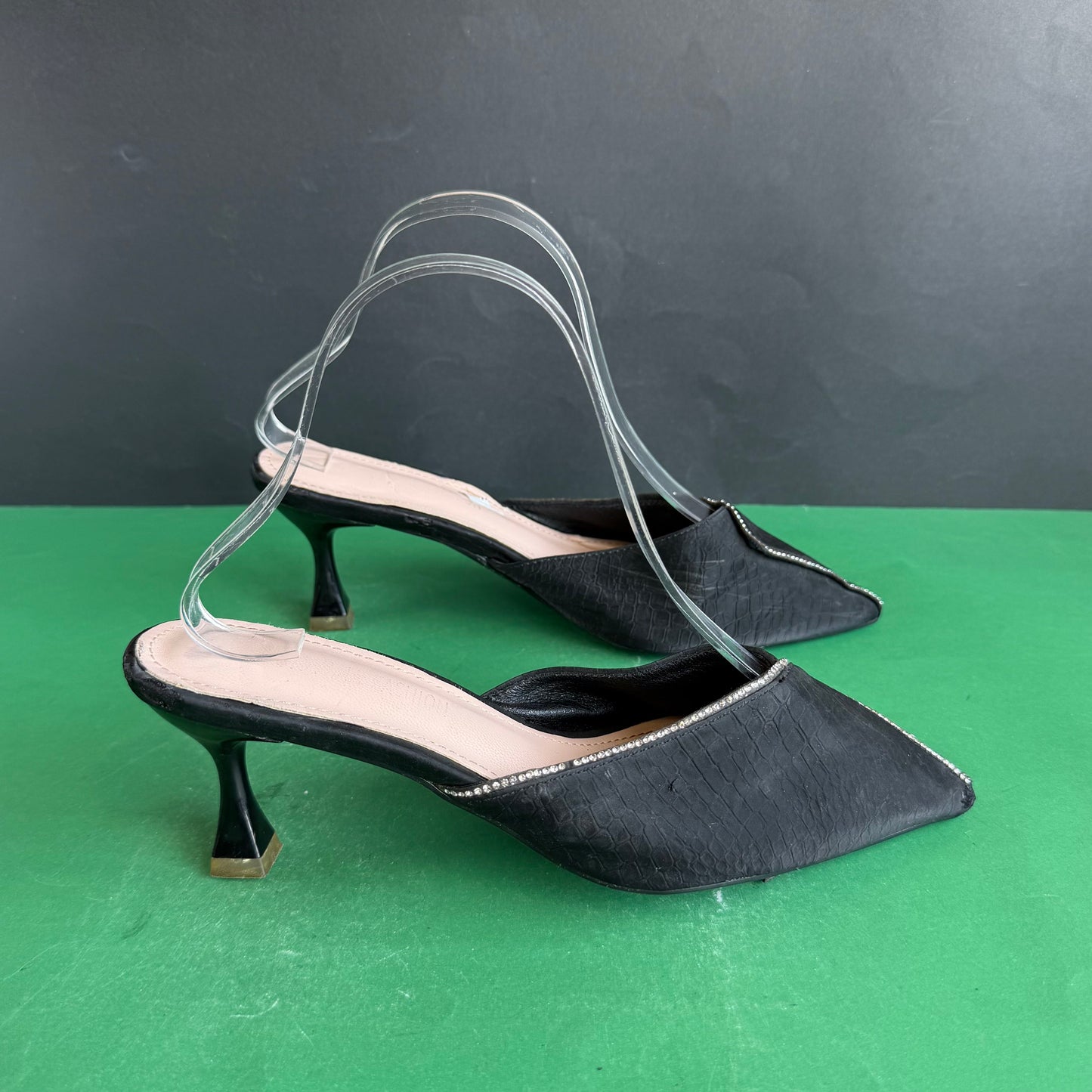 European Brand | Eur 37