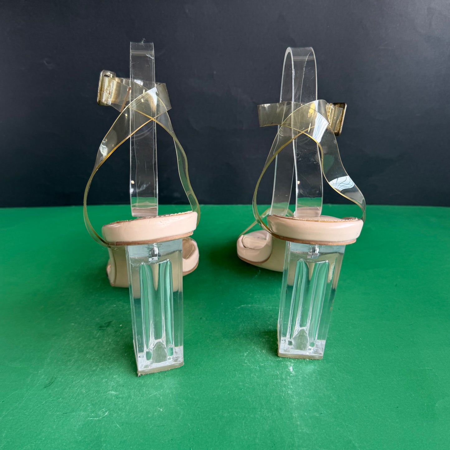 Public Desire | Eur 38