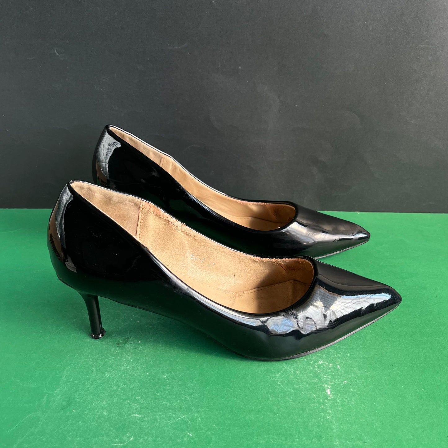 European Brand | Eur 37