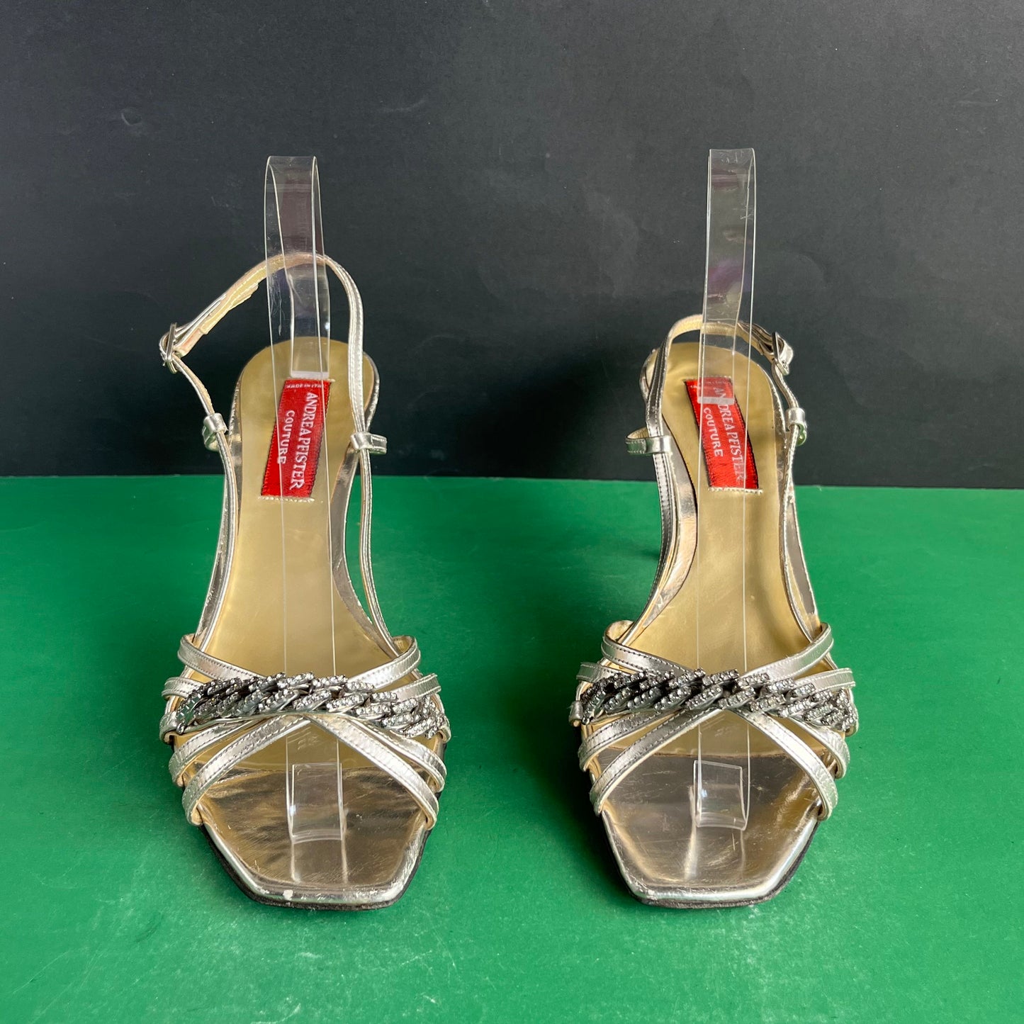 Andrea Pfister | Eur 40