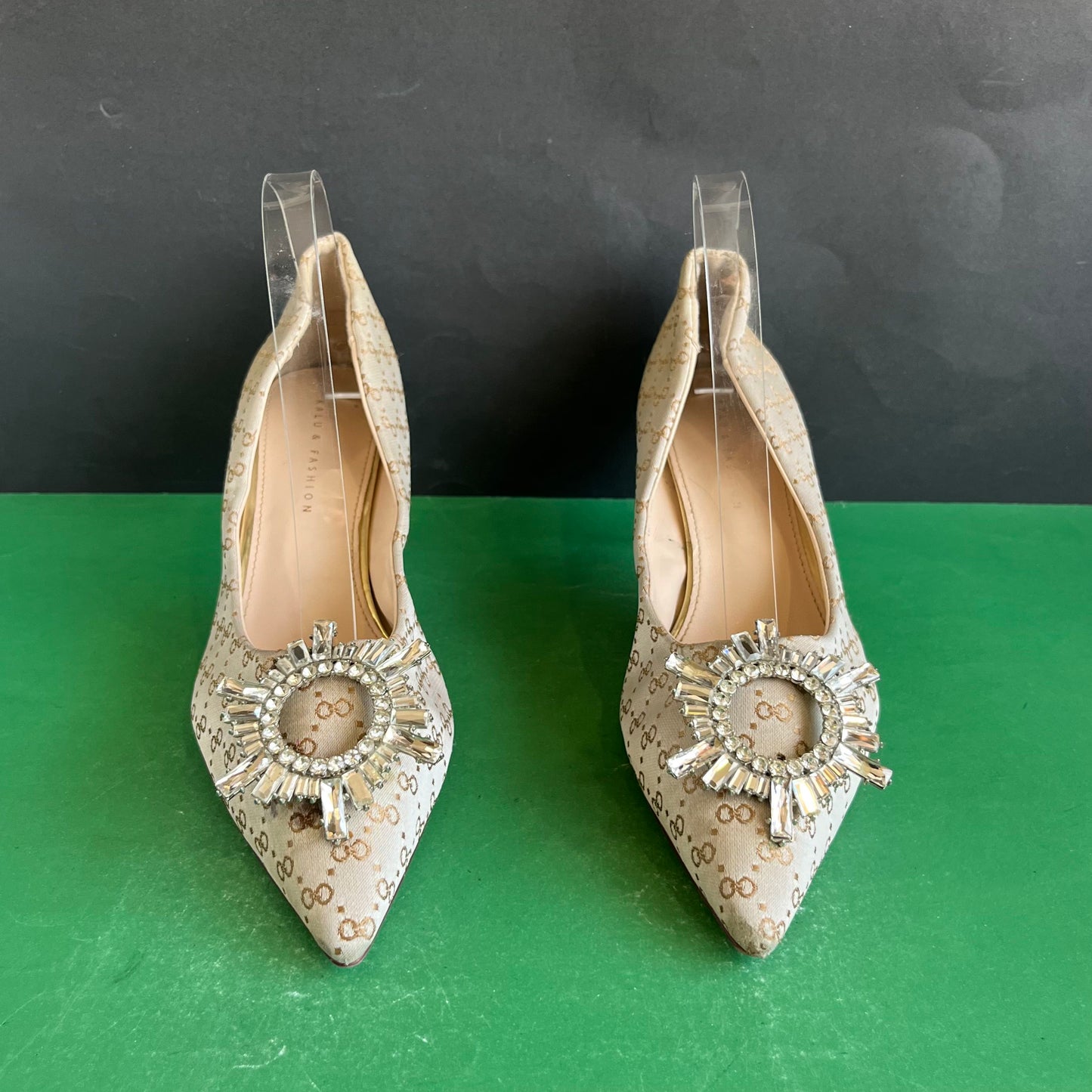 European Brand | Eur 39