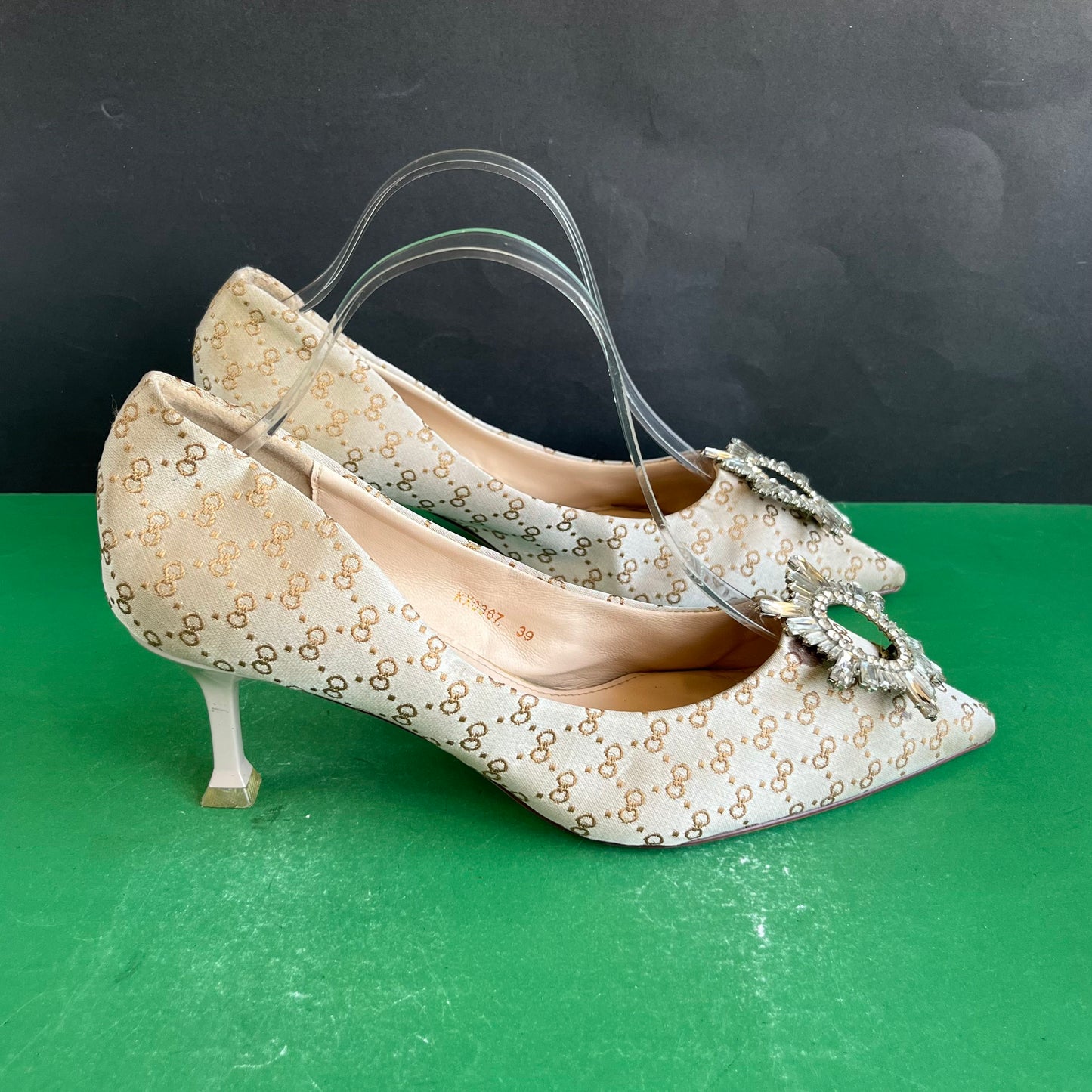 European Brand | Eur 39