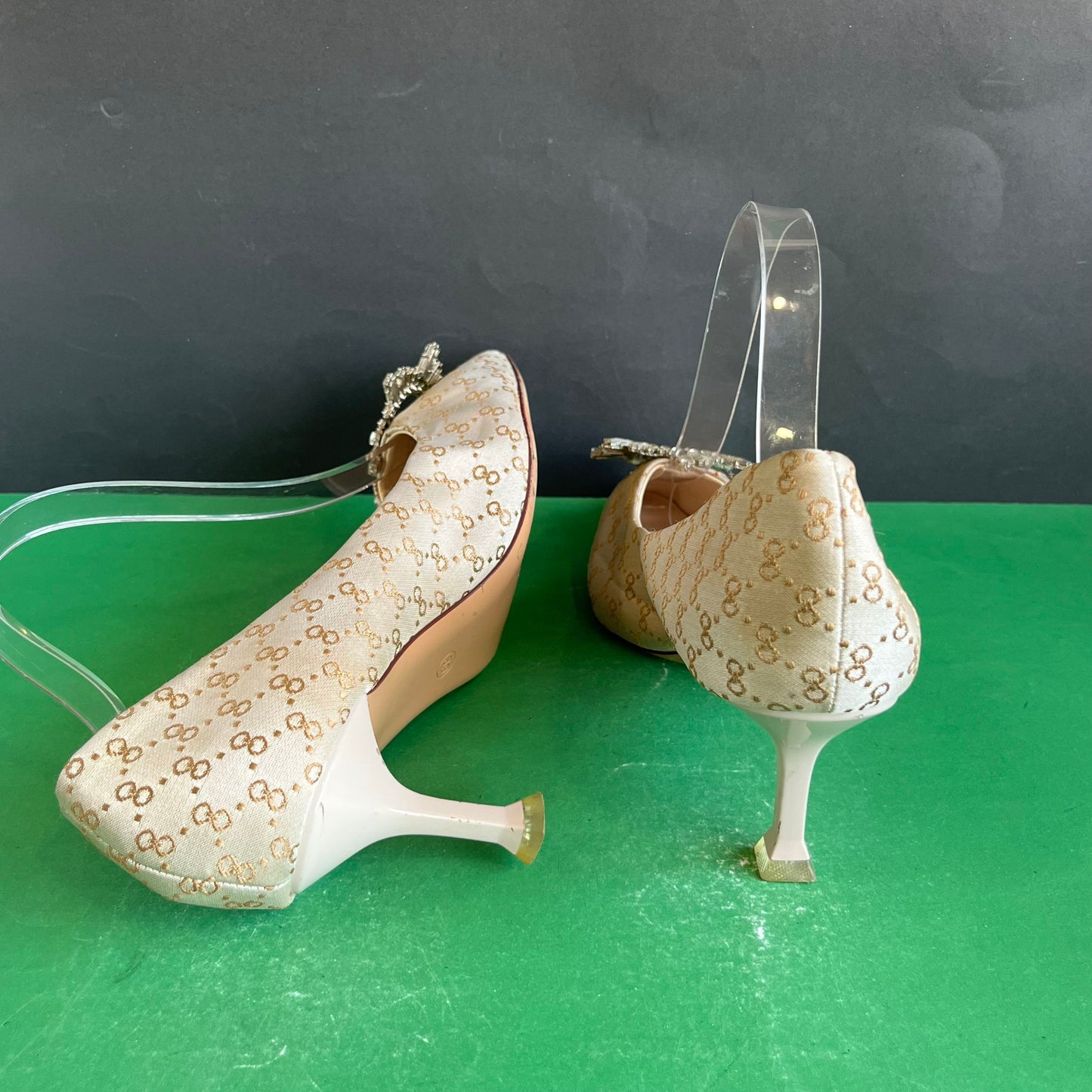 European Brand | Eur 39