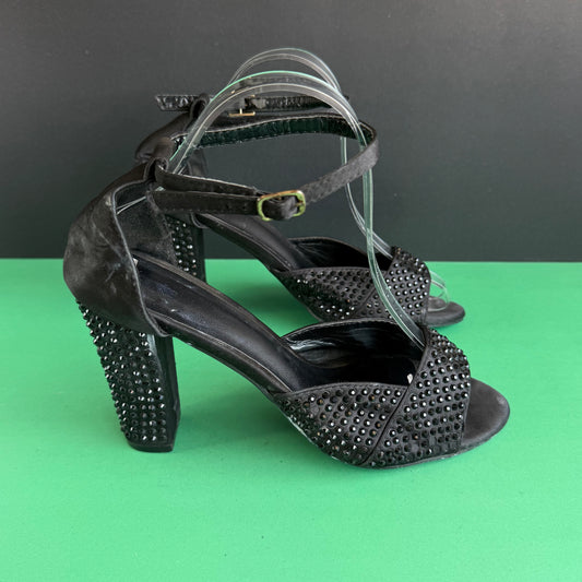 European Brand | Eur 39