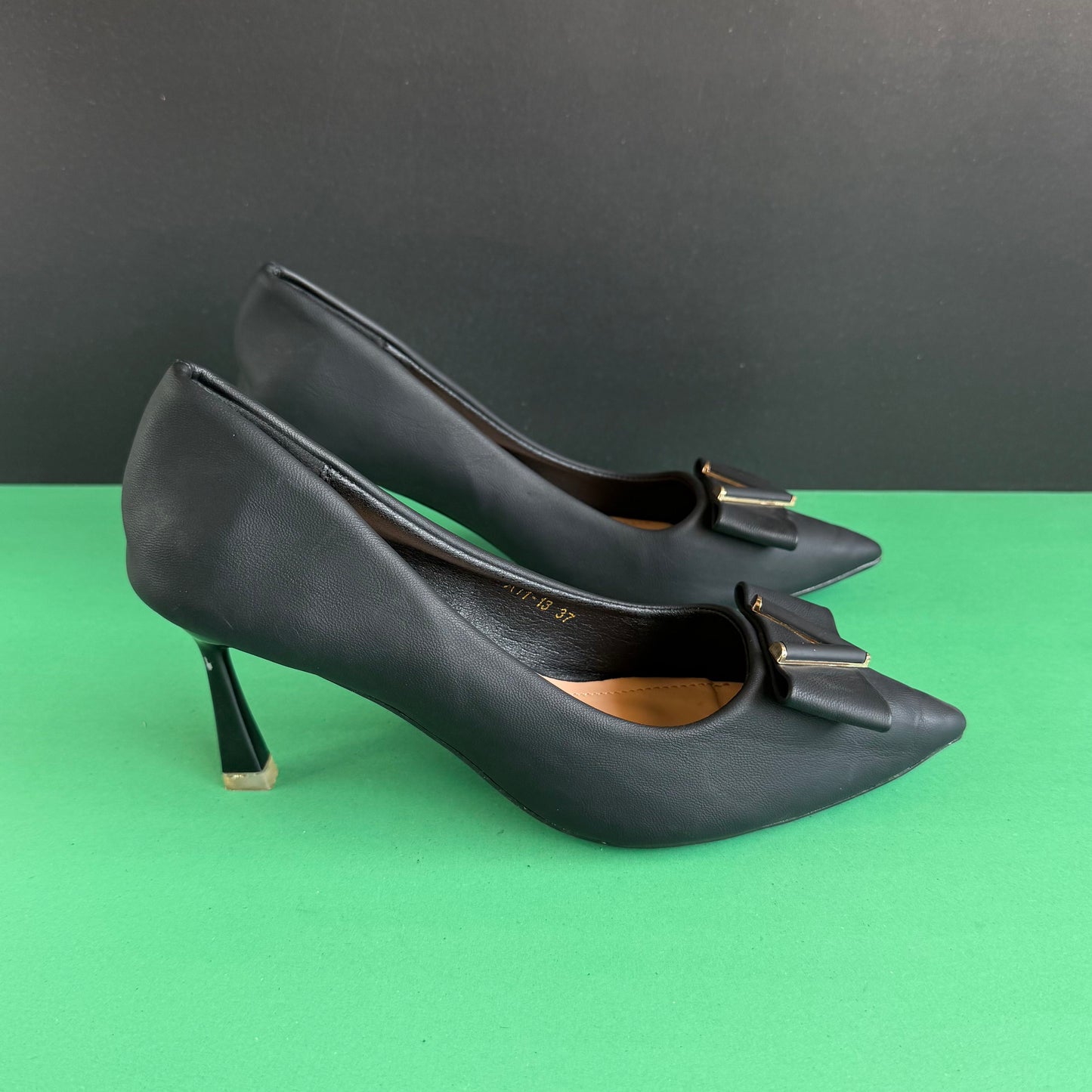 European Brand | Eur 37