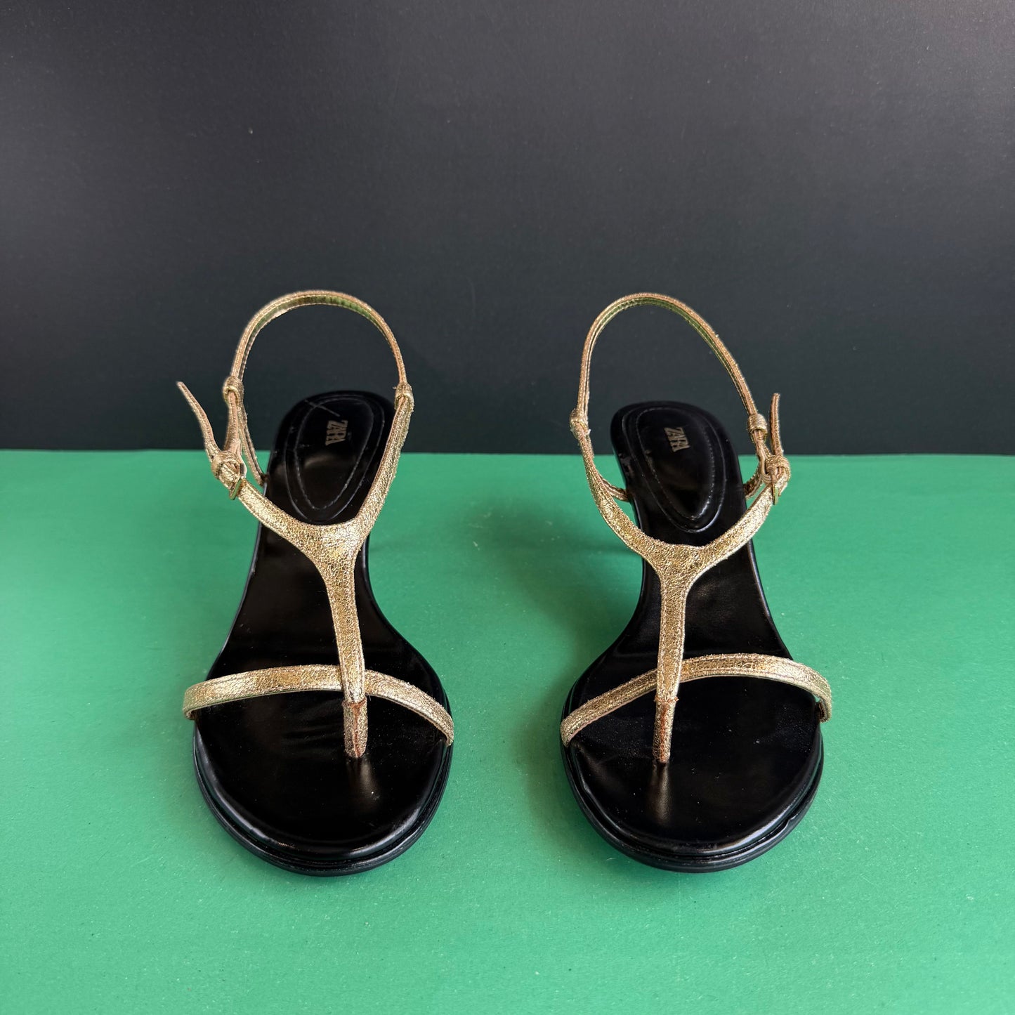 ZARA | Eur 37