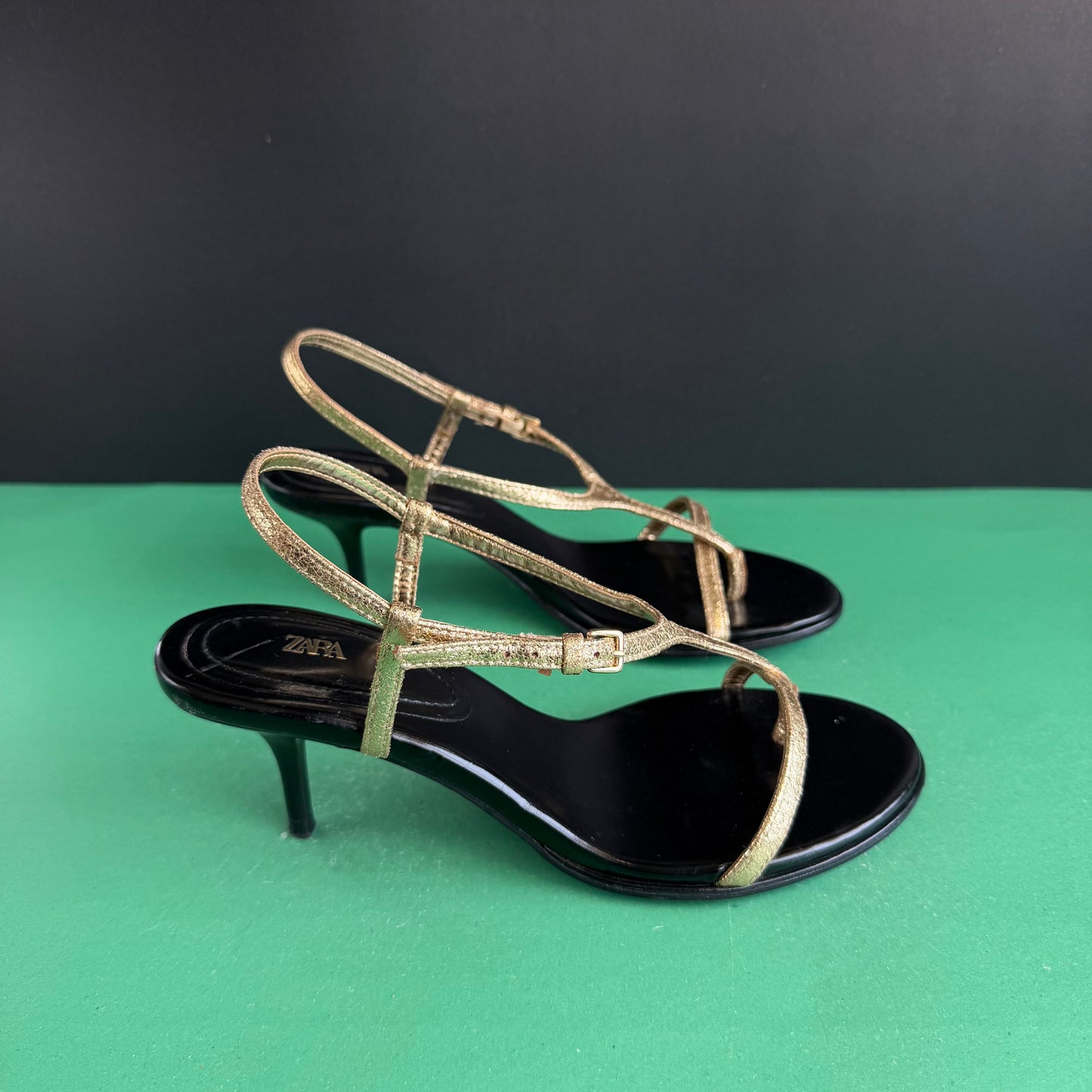 ZARA | Eur 37