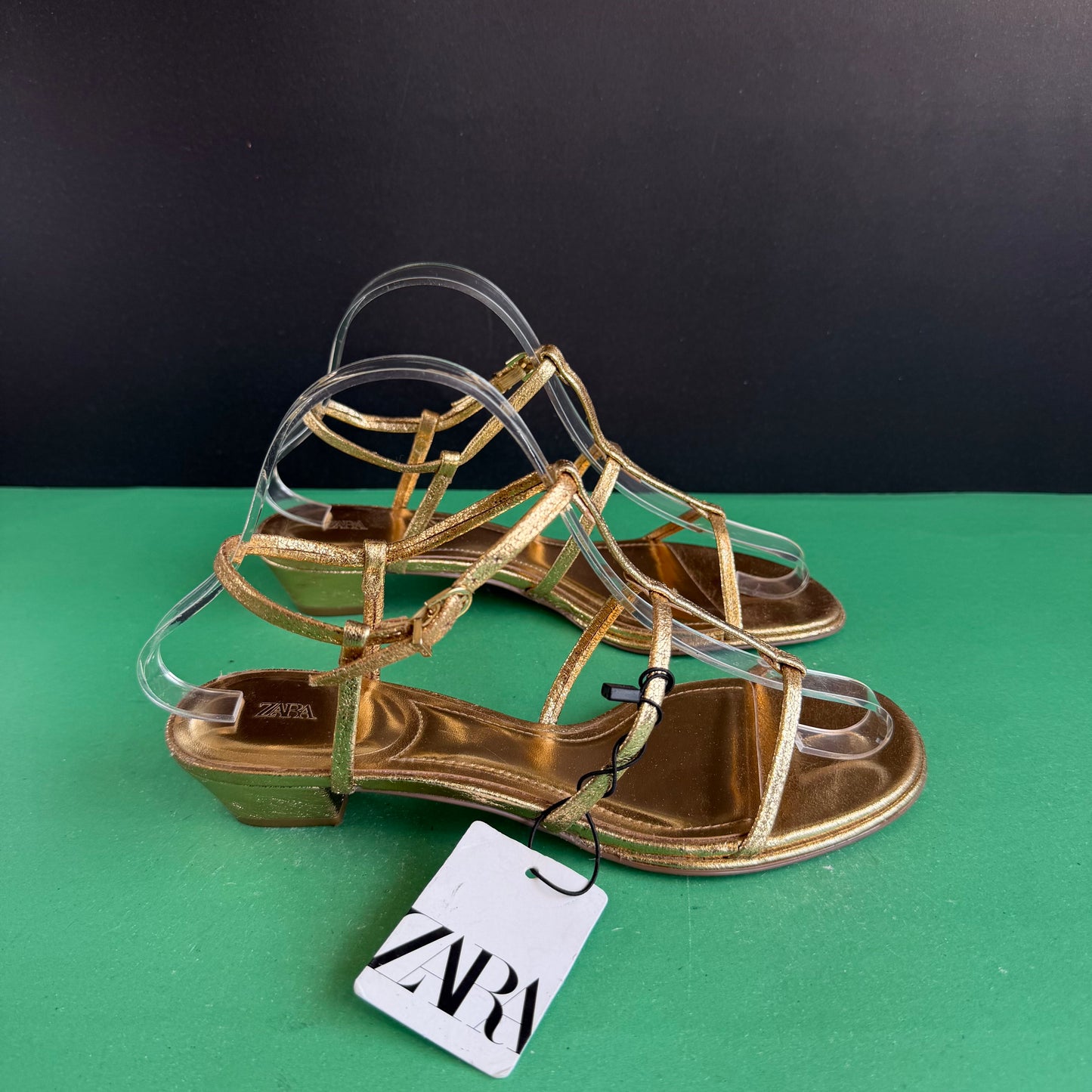 ZARA | Eur 37
