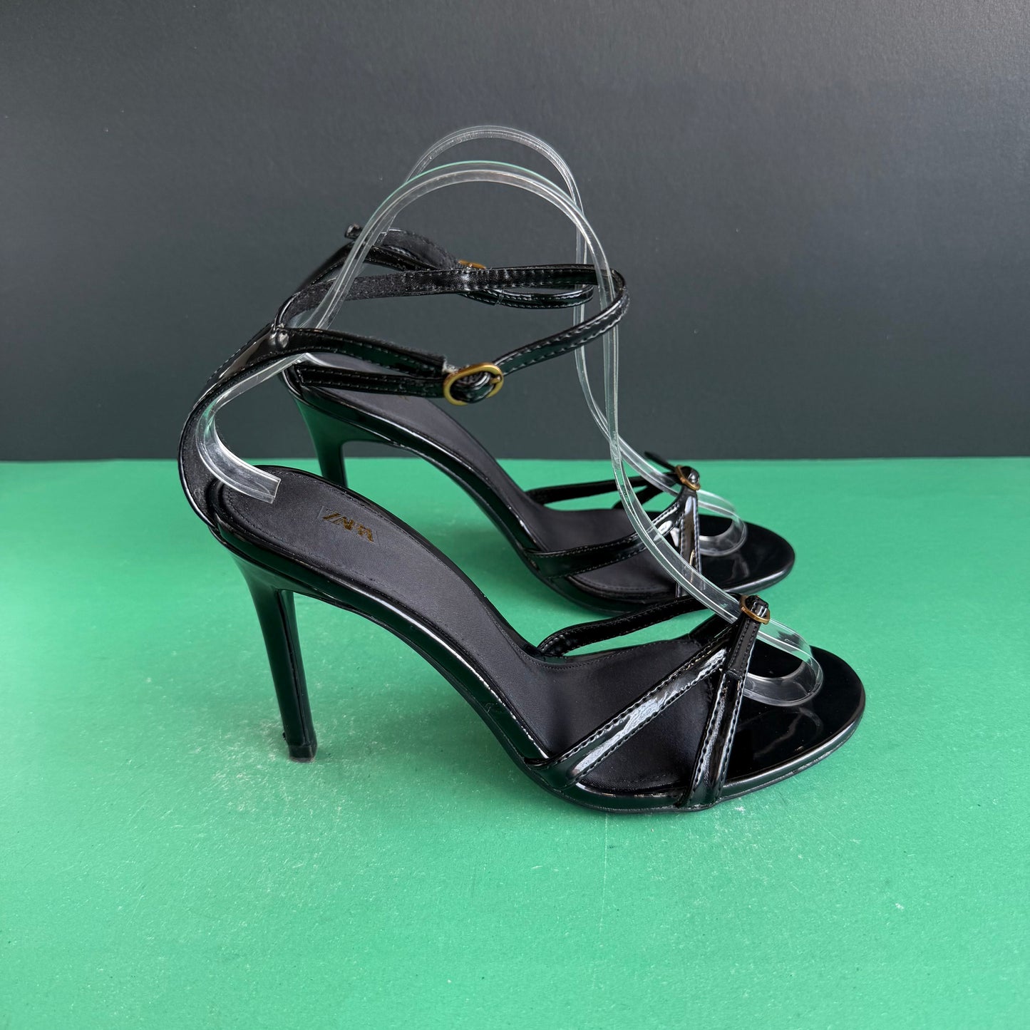ZARA | Eur 37