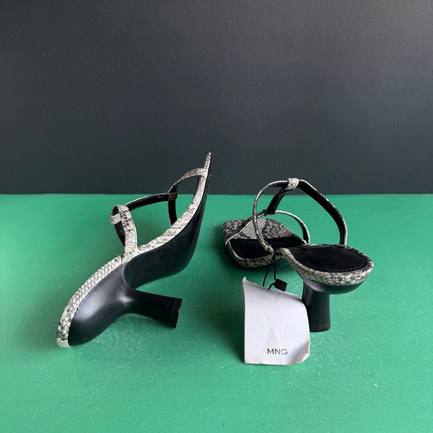 Mango | Eur 36