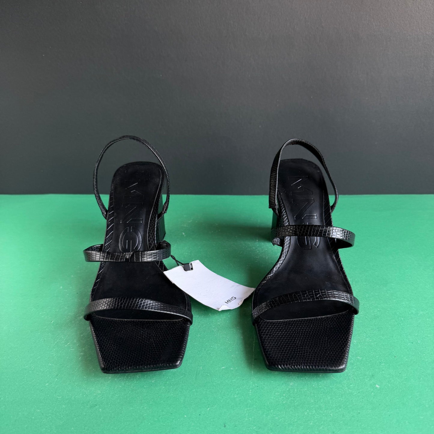 Mango | Eur 36