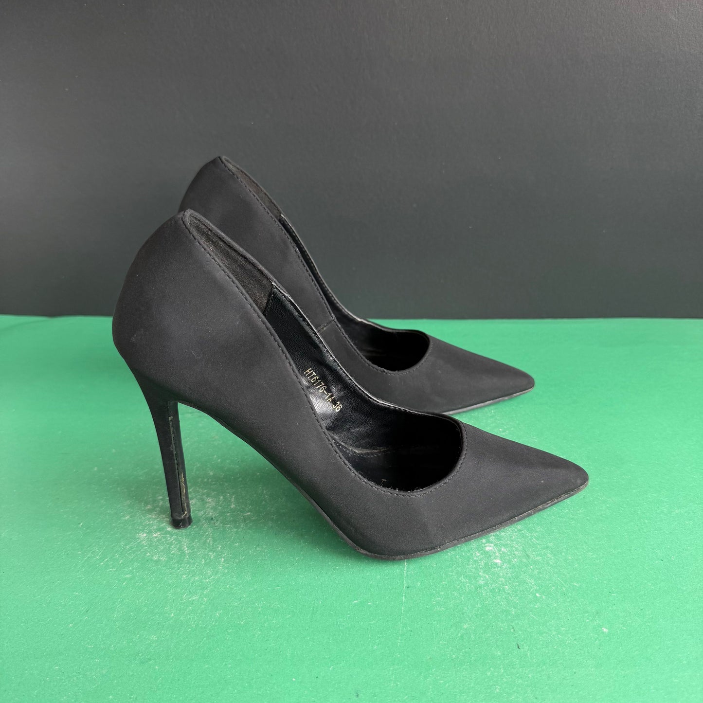 DeeZee | Eur 36