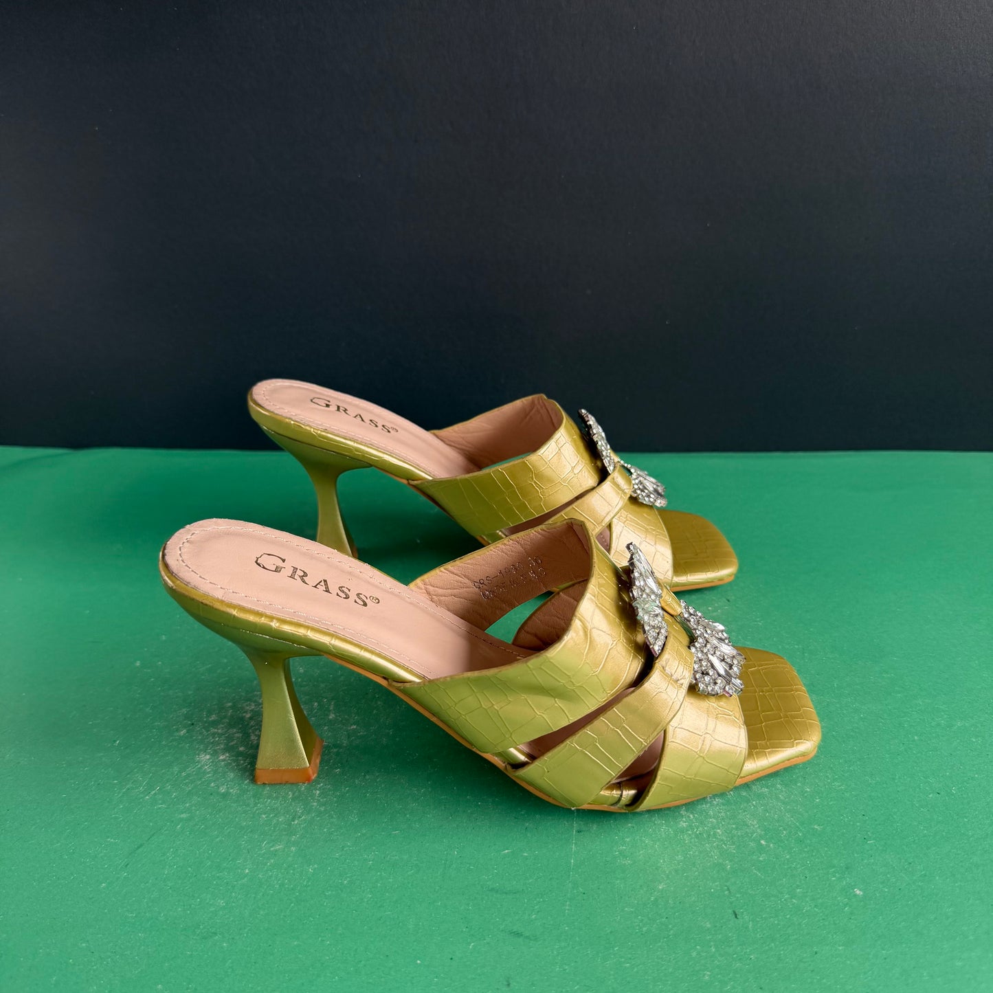 grass | Eur 36