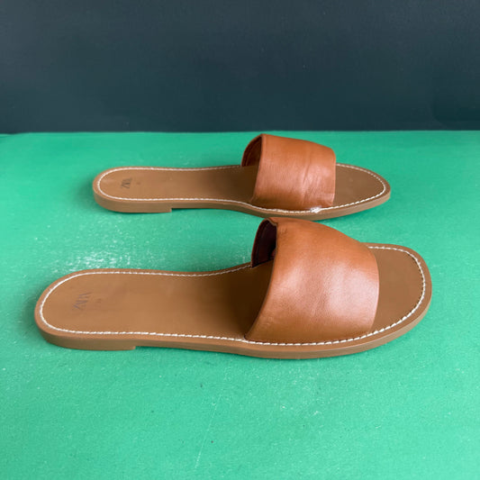 ZARA | Eur 39
