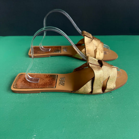 ZARA | Eur 41